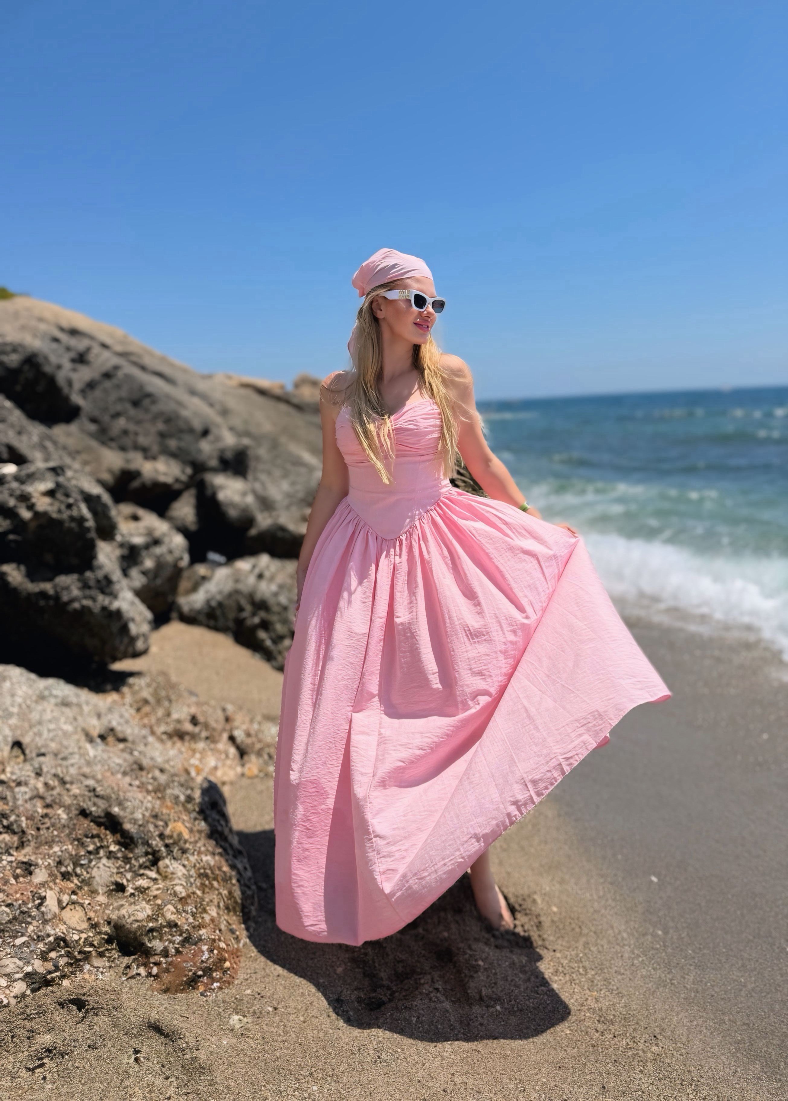 ELBİSEPembe Kalp Yaka Bandana Detaylı Çizgili Elbise
