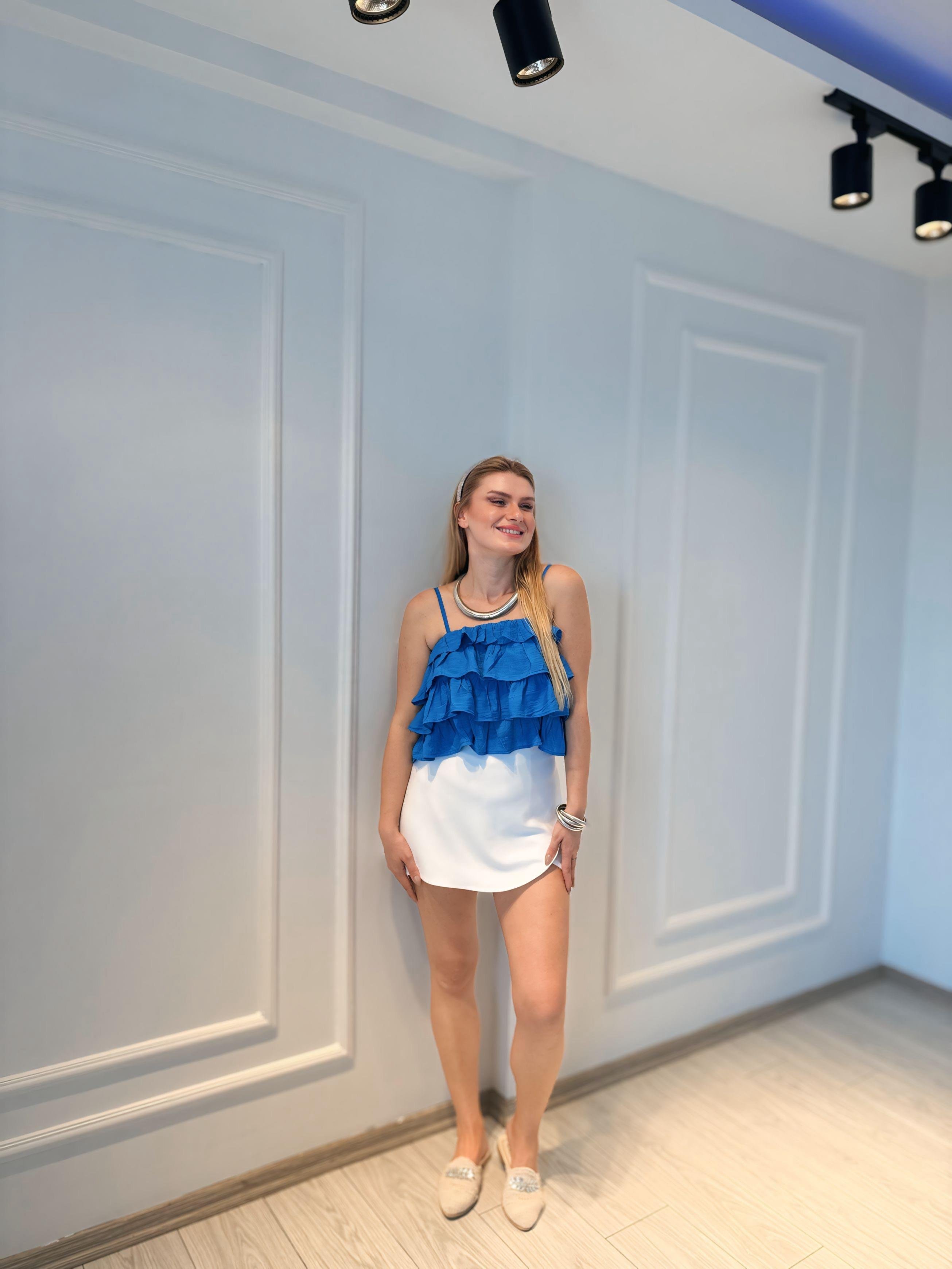 Fırfır Detaylı BluzBluzAura