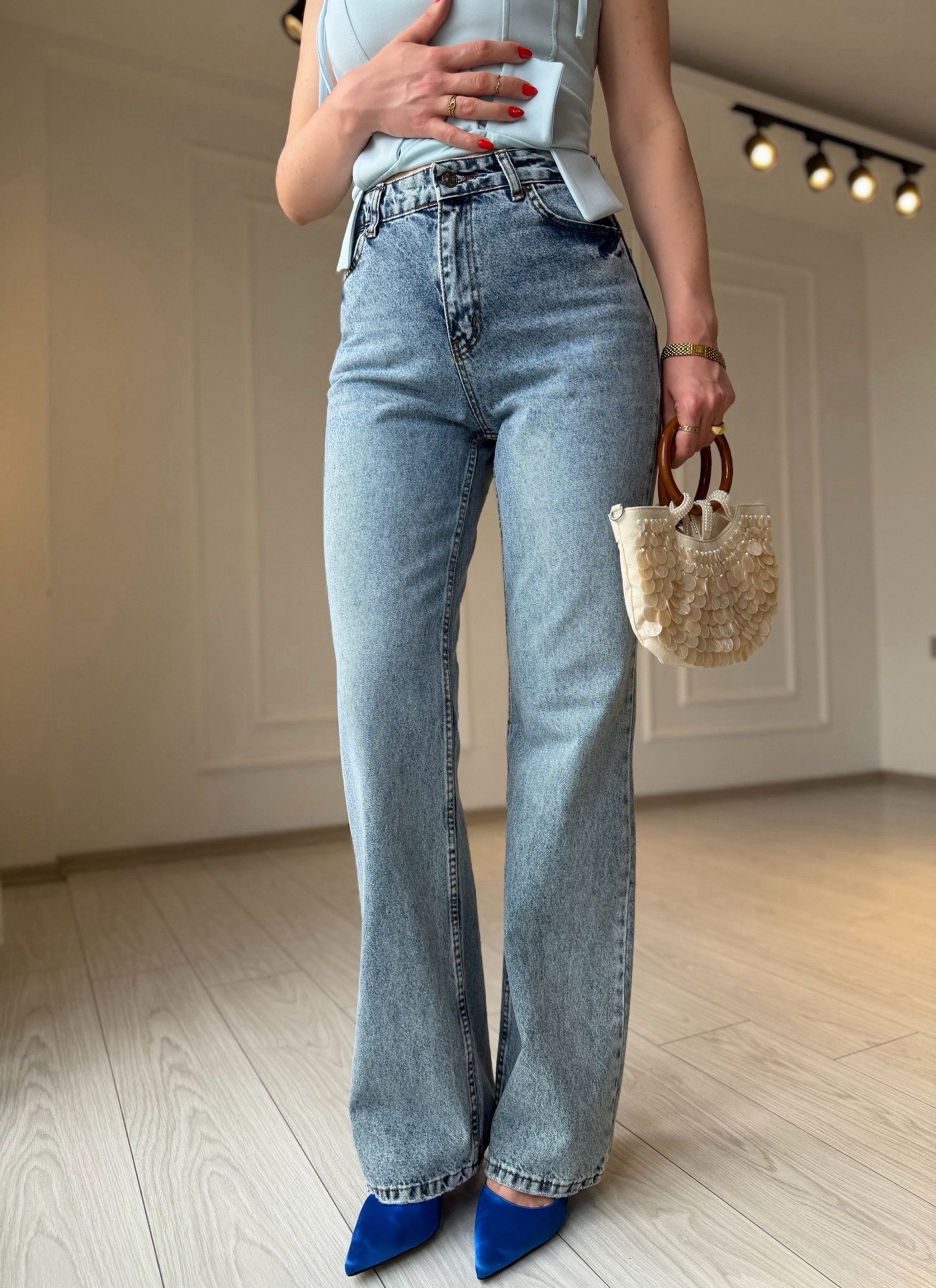 Jean Yüksek Bel Açık Mavi Yıkamalı Straight Jean