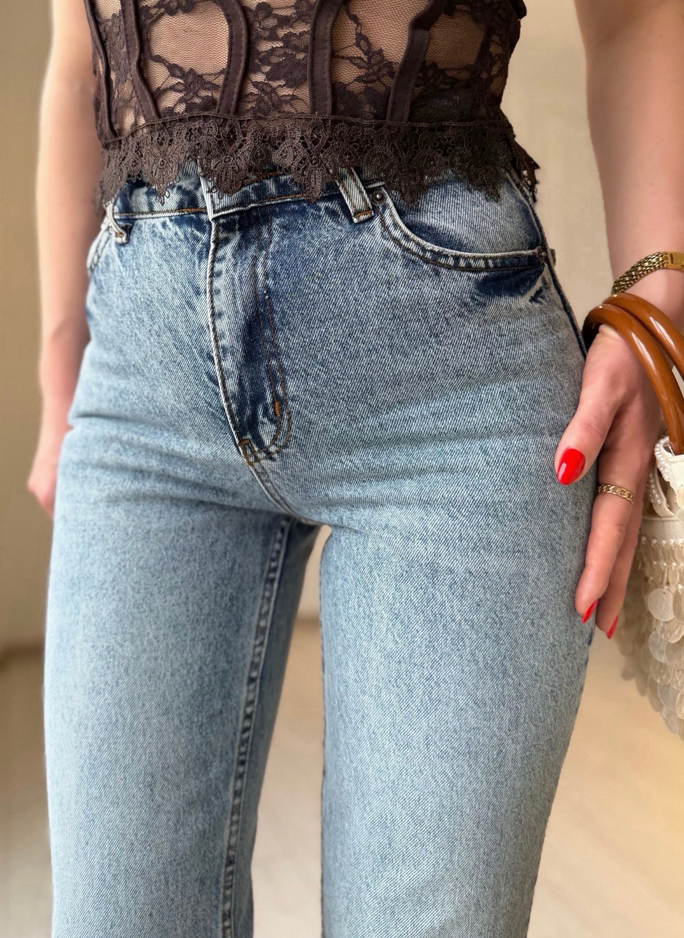 Jean Yüksek Bel Açık Mavi Yıkamalı Straight Jean