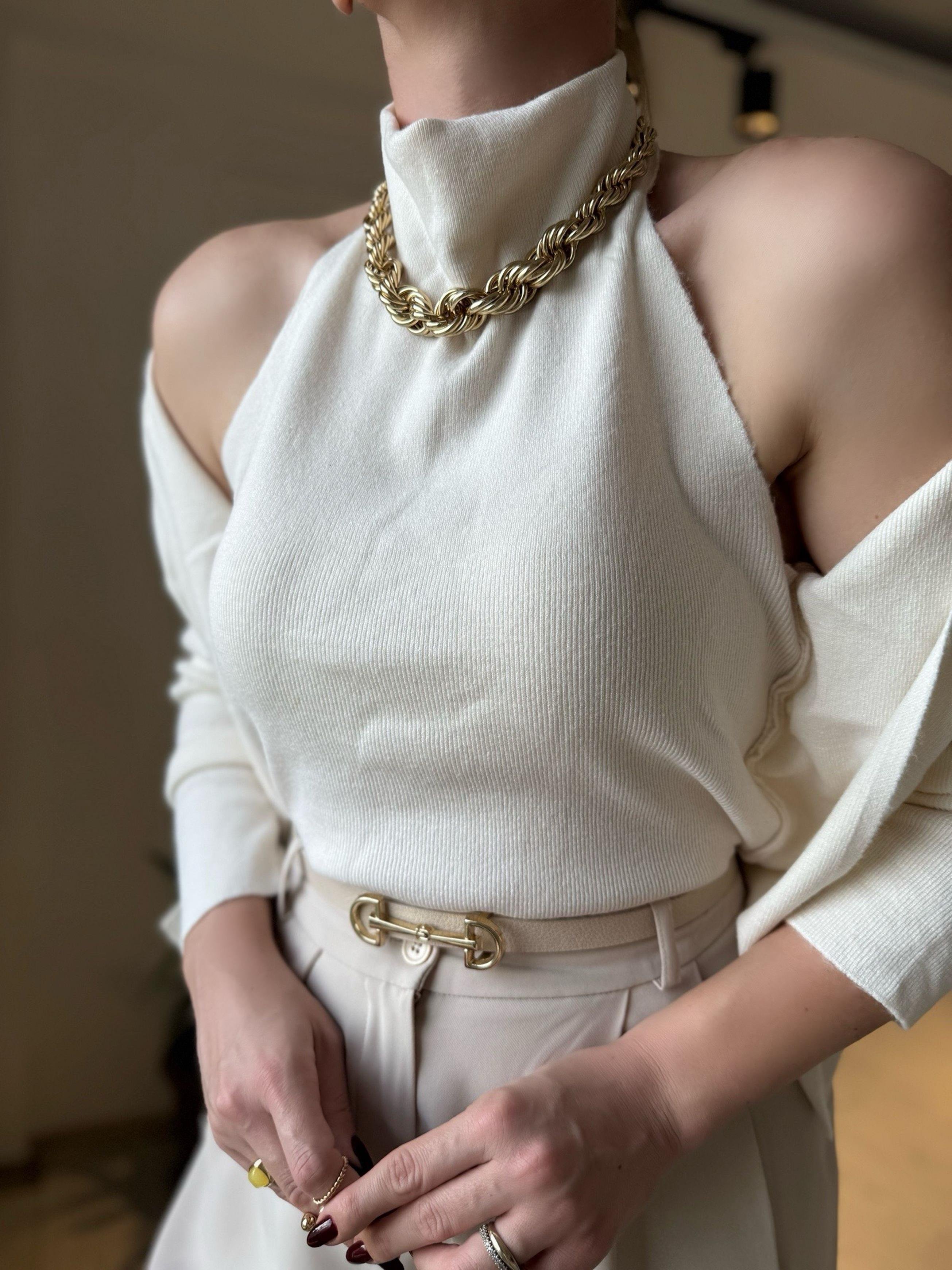 Kazak & HırkaEkru Halter Yaka İç Body Detaylı Triko Kazak & Hırka Takım