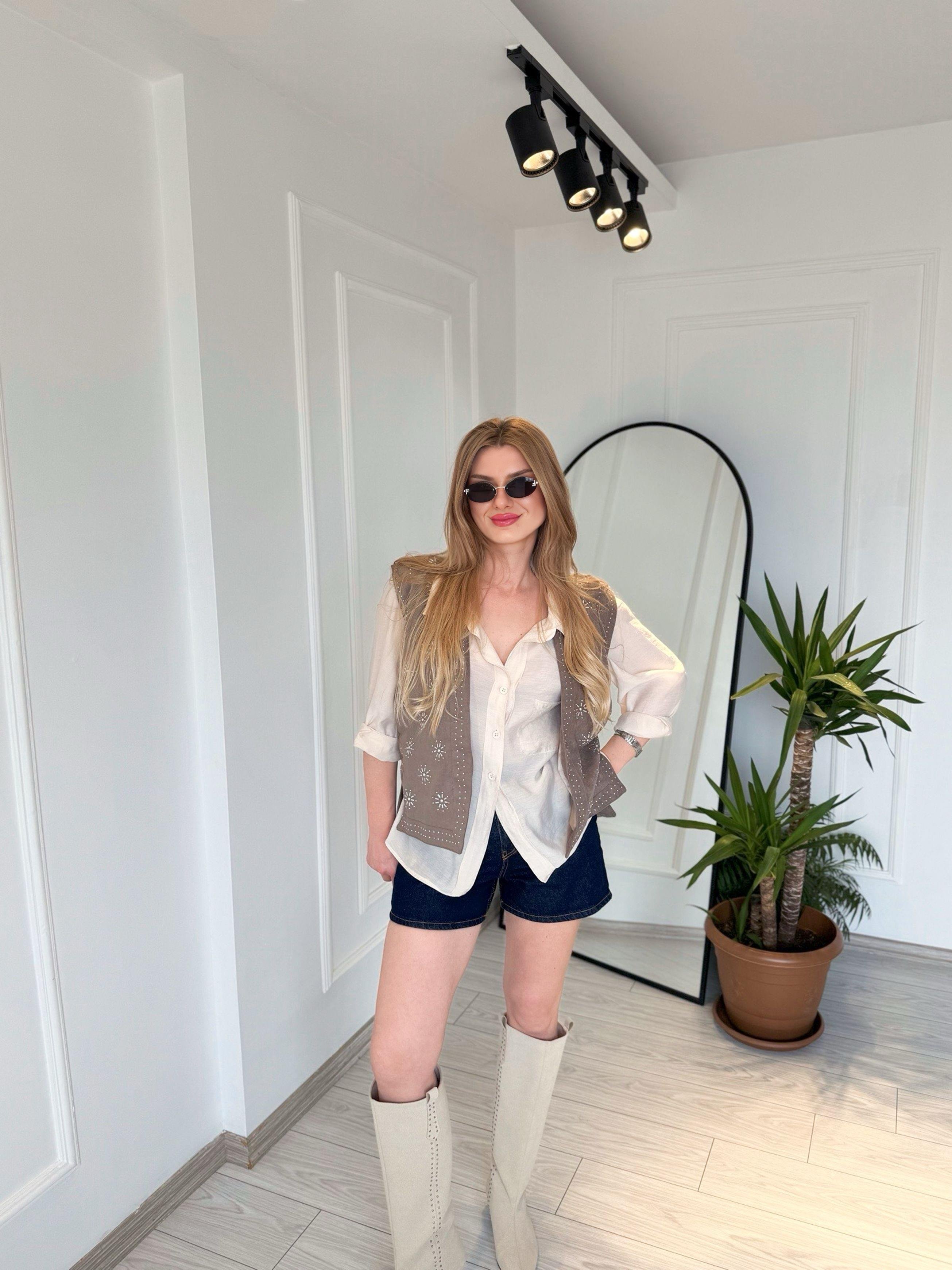 ŞortKoyu Mavi Fit Denim Şort