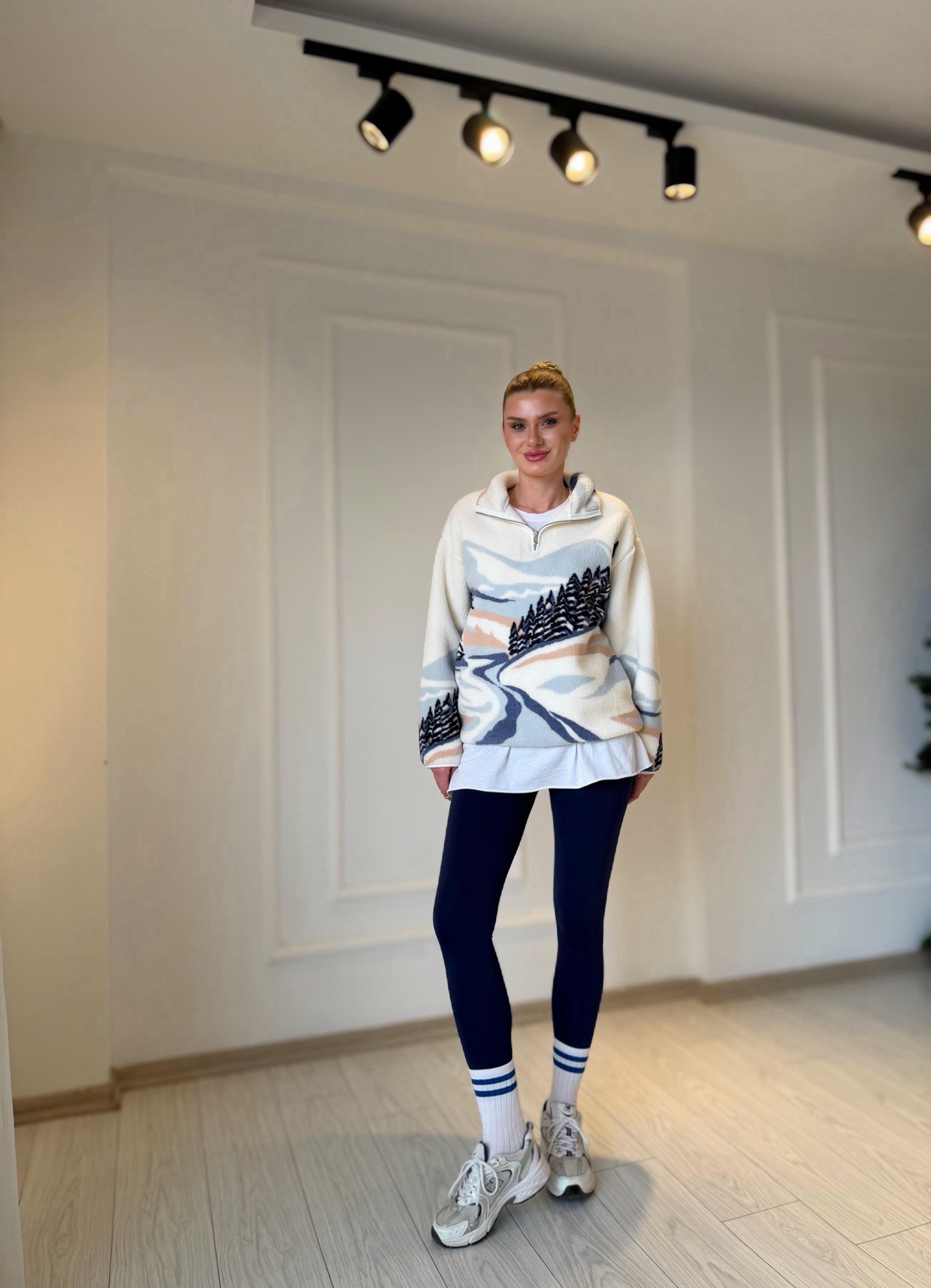 SweatshirtCozy Mavi Manzara Desenli Teddy Sweatshirt