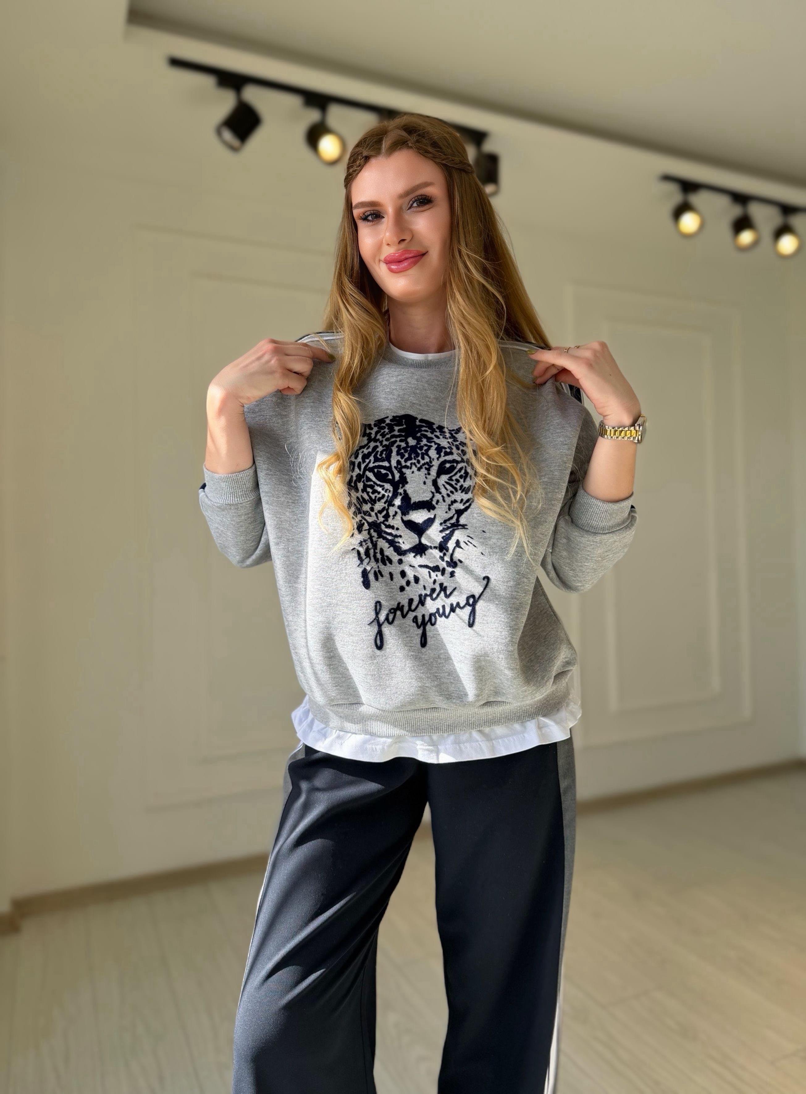 SweatshirtGri Kaplan Baskılı İçi Tshirt Görünümlü Sweatshirt