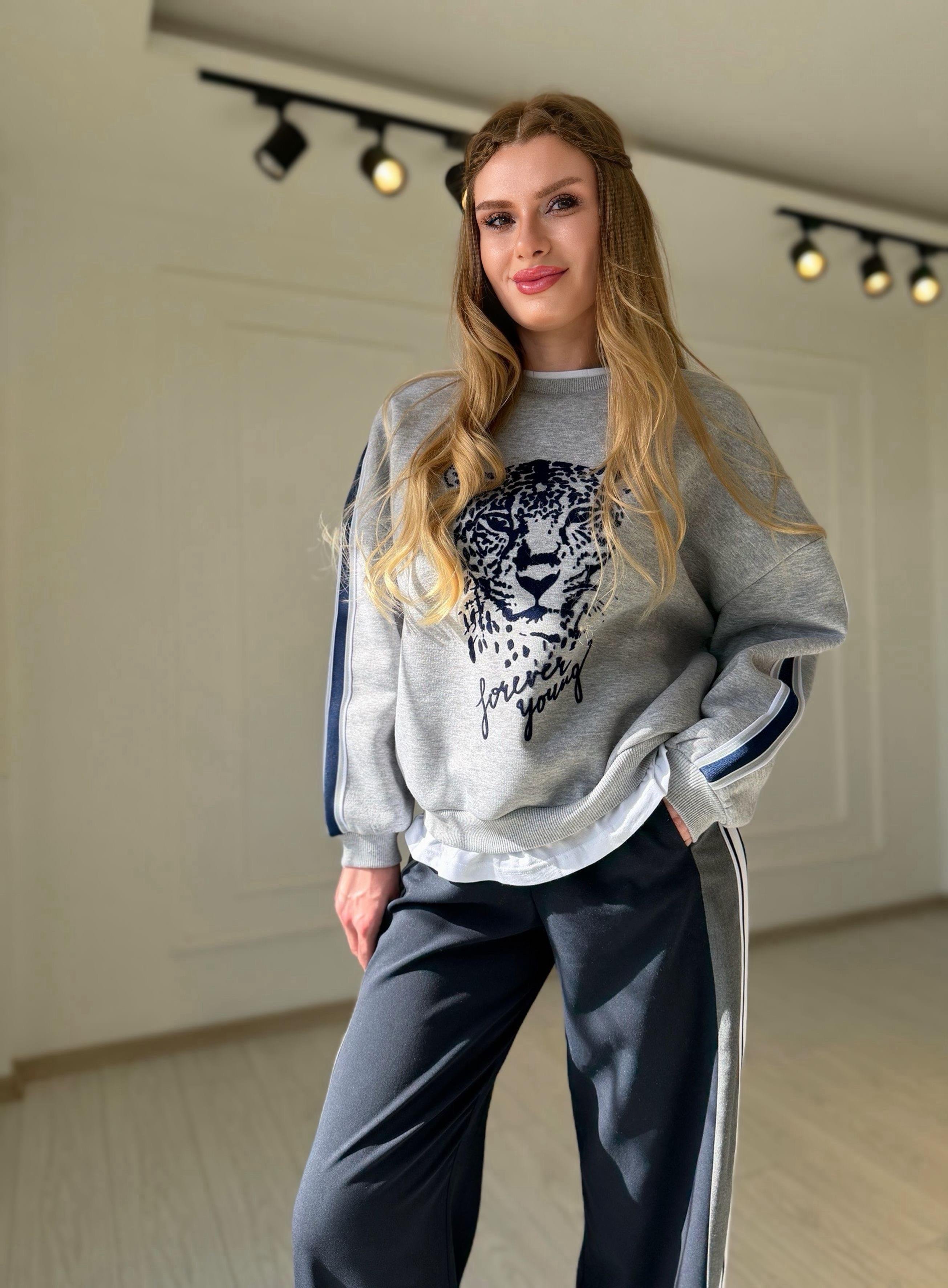SweatshirtGri Kaplan Baskılı İçi Tshirt Görünümlü Sweatshirt