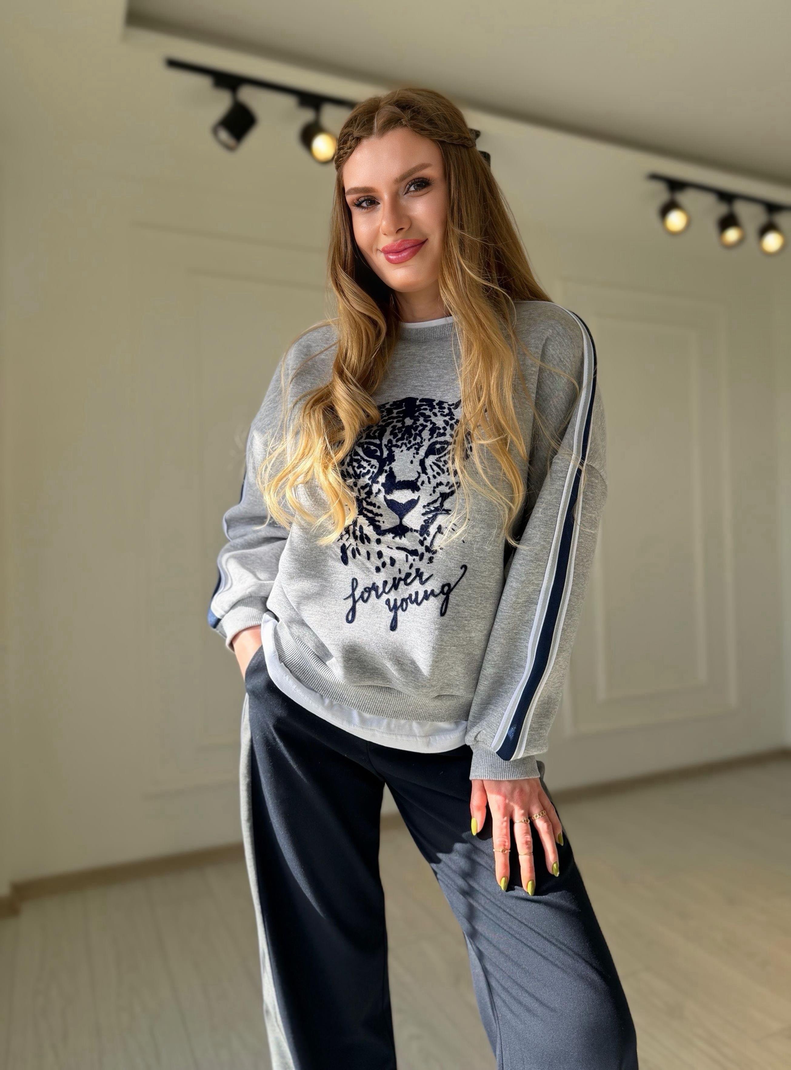 SweatshirtGri Kaplan Baskılı İçi Tshirt Görünümlü Sweatshirt