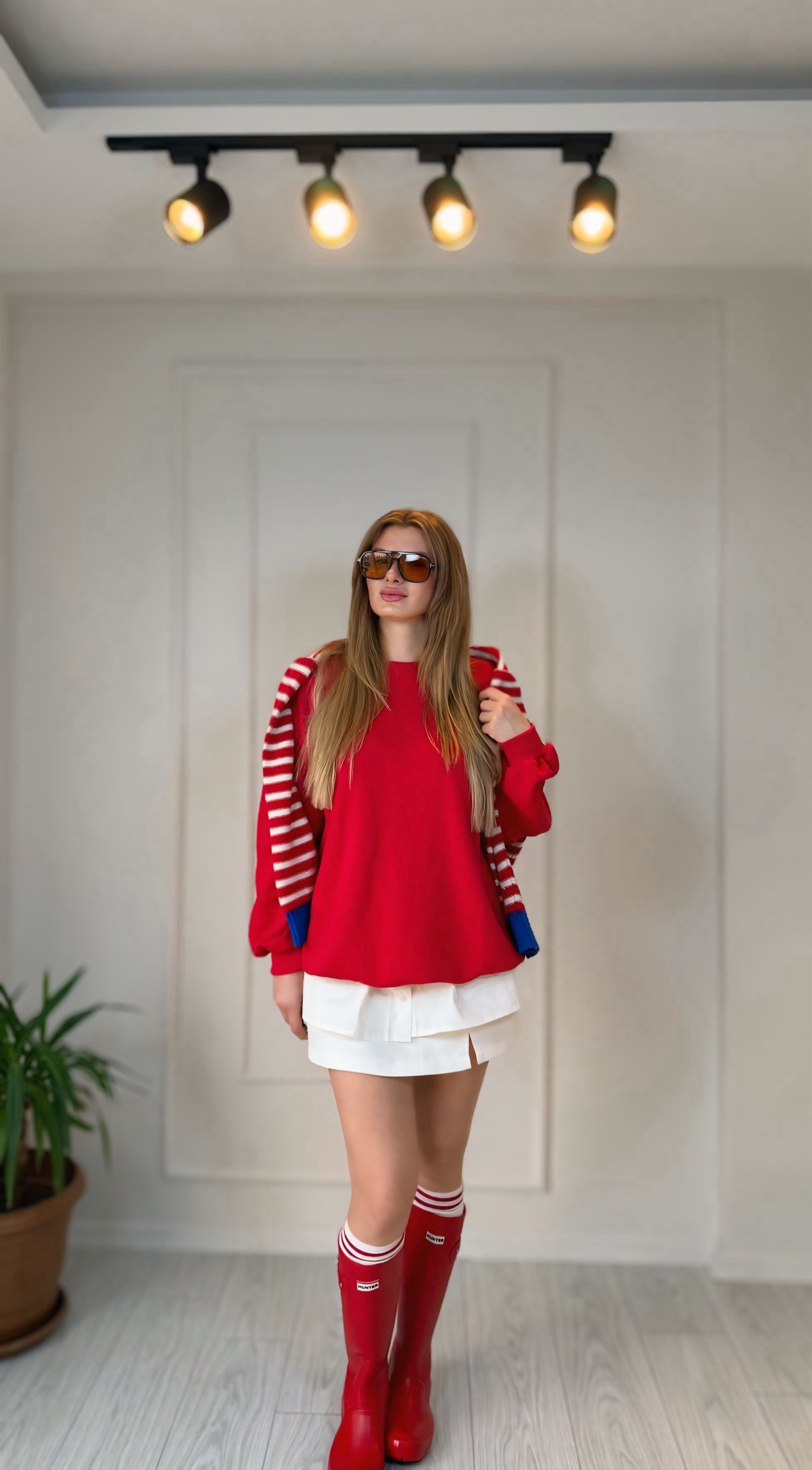 SweatshirtKırmızı Çıkarılabilir Gömlek Detaylı Bisiklet Yaka Sweatshirt