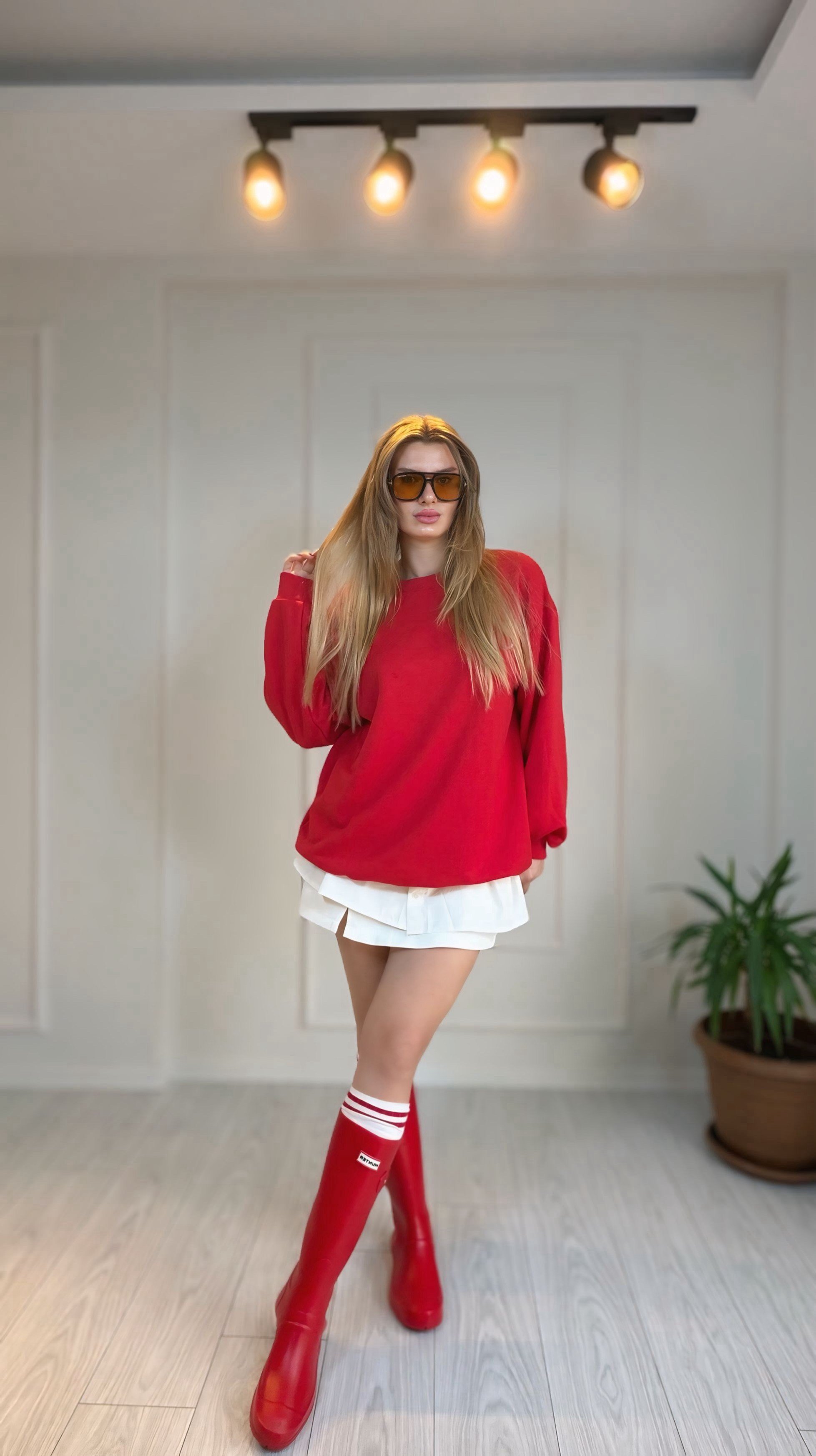 SweatshirtKırmızı Çıkarılabilir Gömlek Detaylı Bisiklet Yaka Sweatshirt