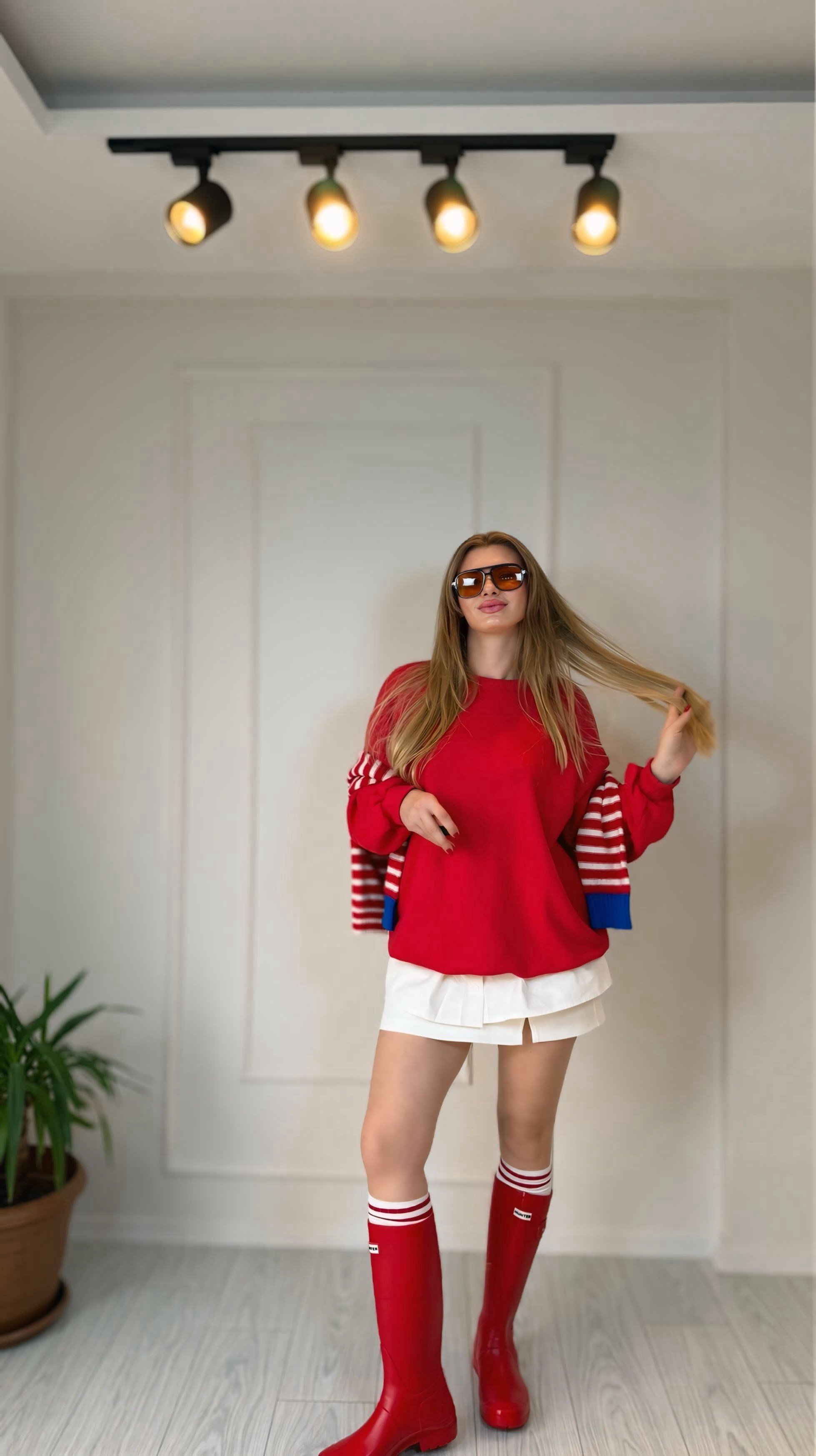 SweatshirtKırmızı Çıkarılabilir Gömlek Detaylı Bisiklet Yaka Sweatshirt