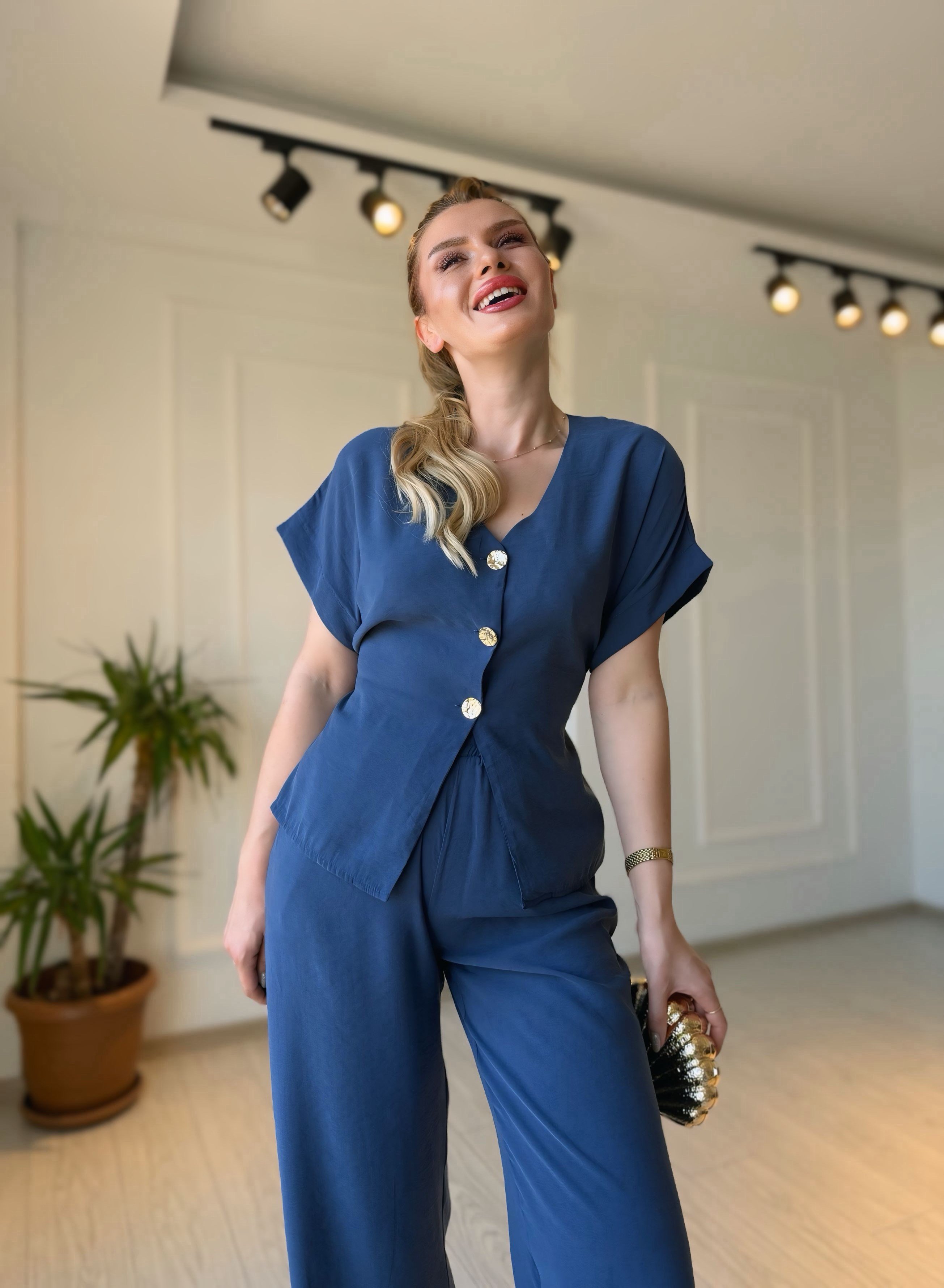 TAKIMİndigo Tensel Düğme & Kuşak Detaylı Yelek Pantolon Takım