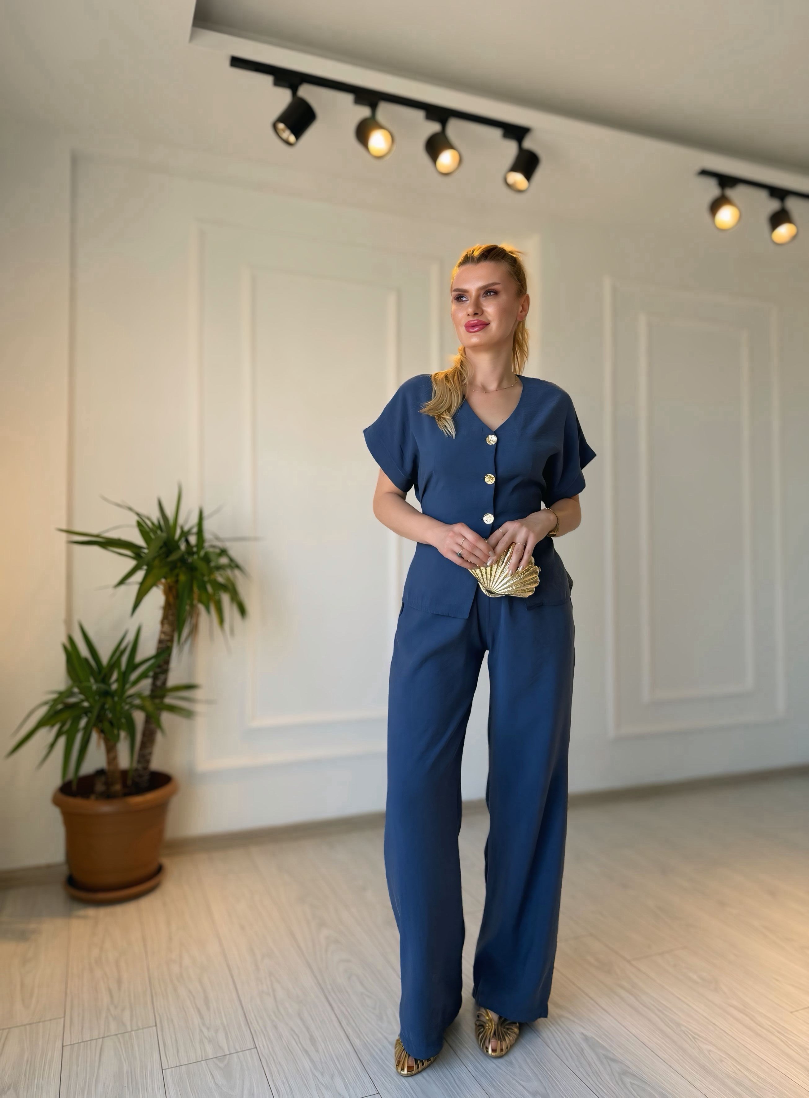 TAKIMİndigo Tensel Düğme & Kuşak Detaylı Yelek Pantolon Takım