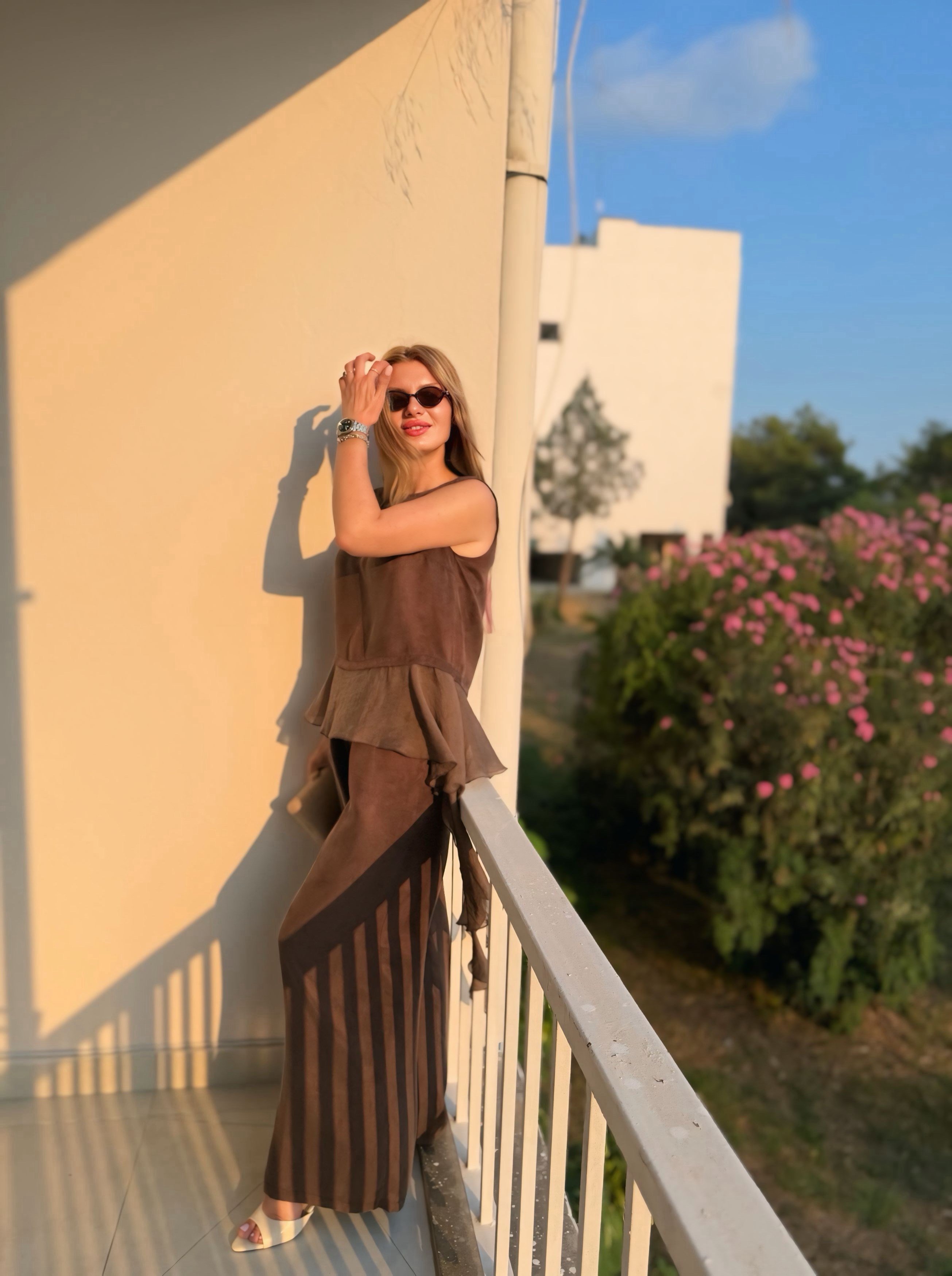 TAKIMKahve Garnili Bluz Pantolon Takım
