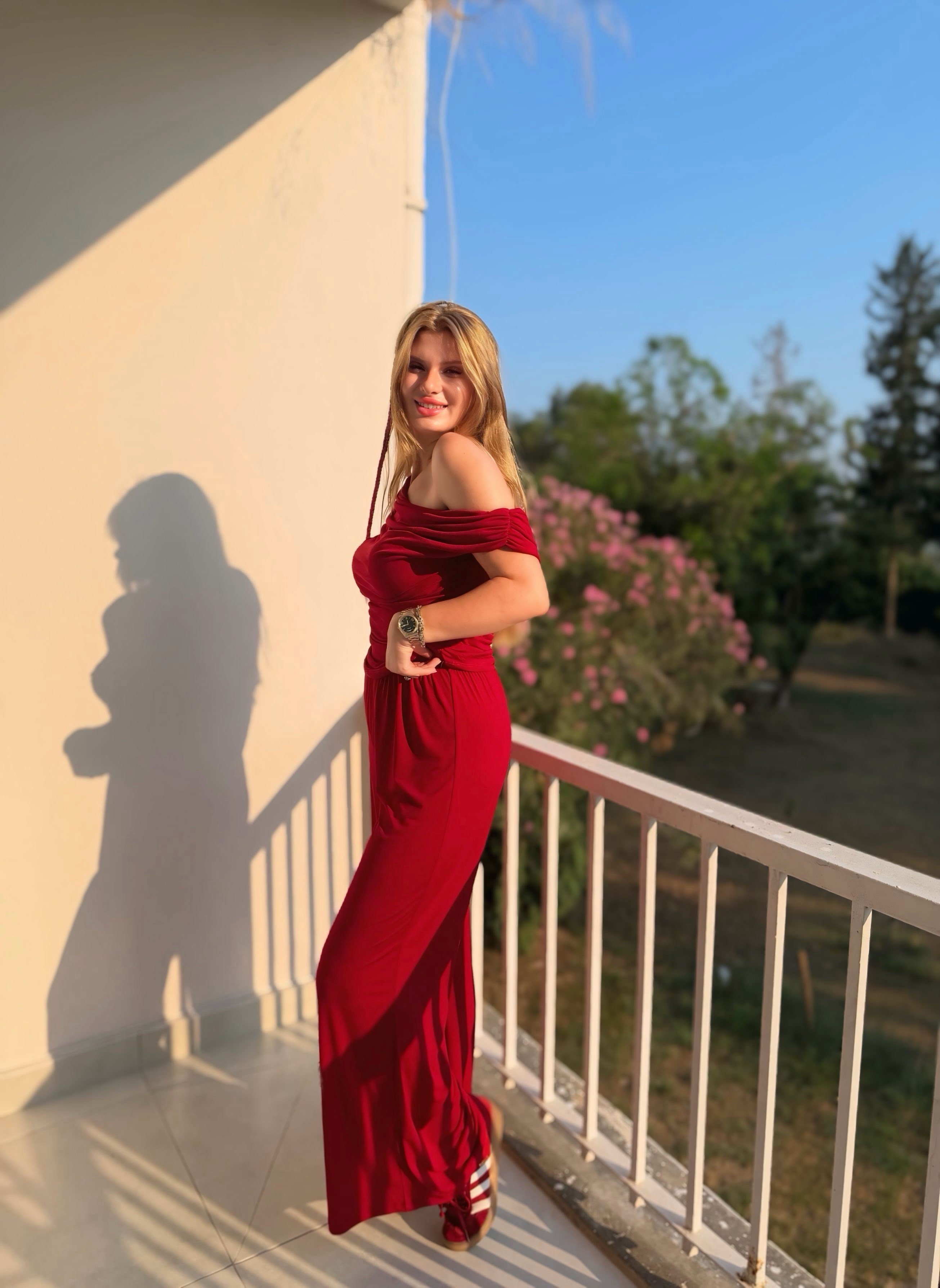 TAKIMKırmızı Yanı Büzgülü Bluz Pantolon Takım