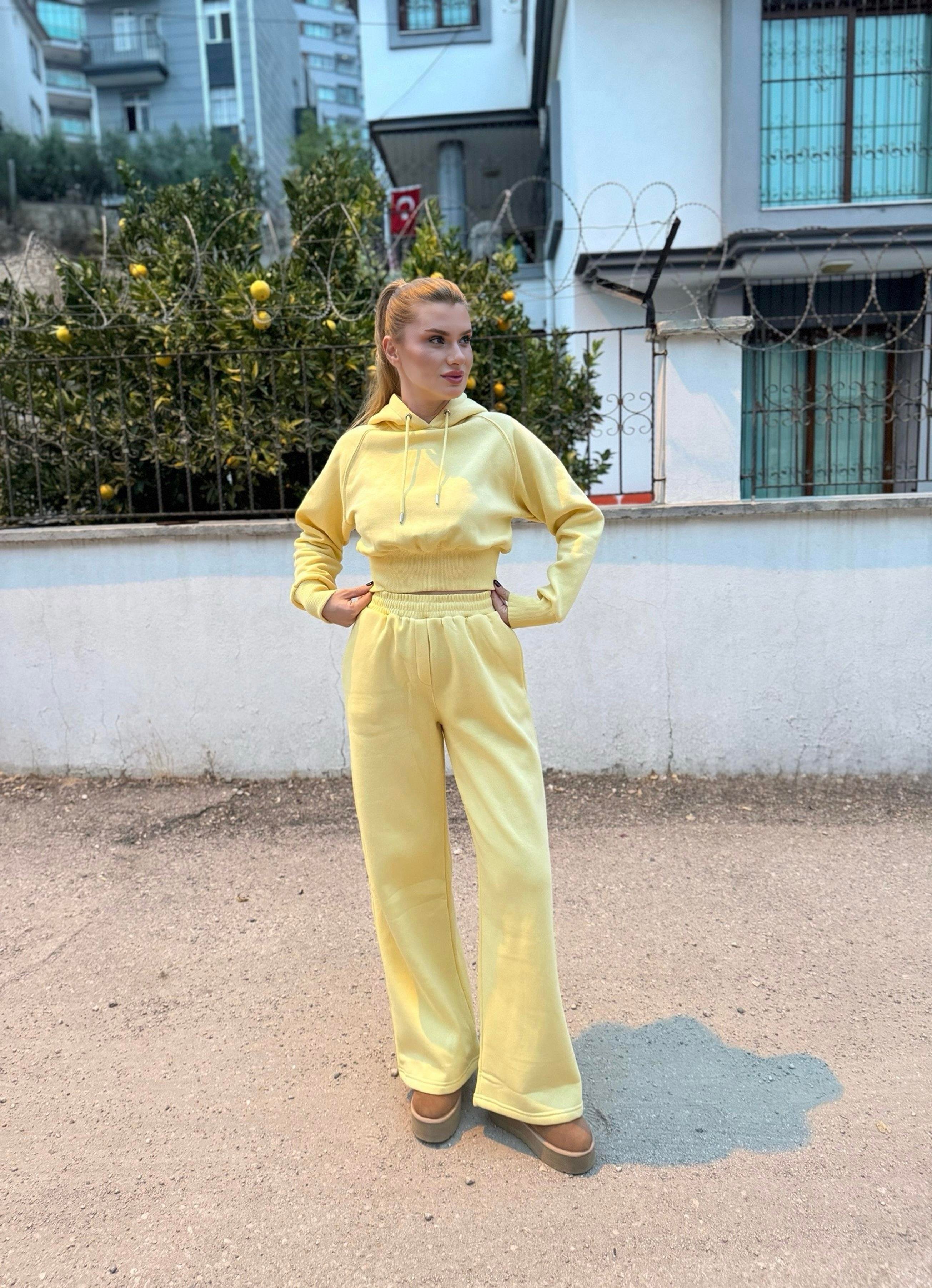 TAKIMSarı Şardonlu Pantolon Sweat Takım