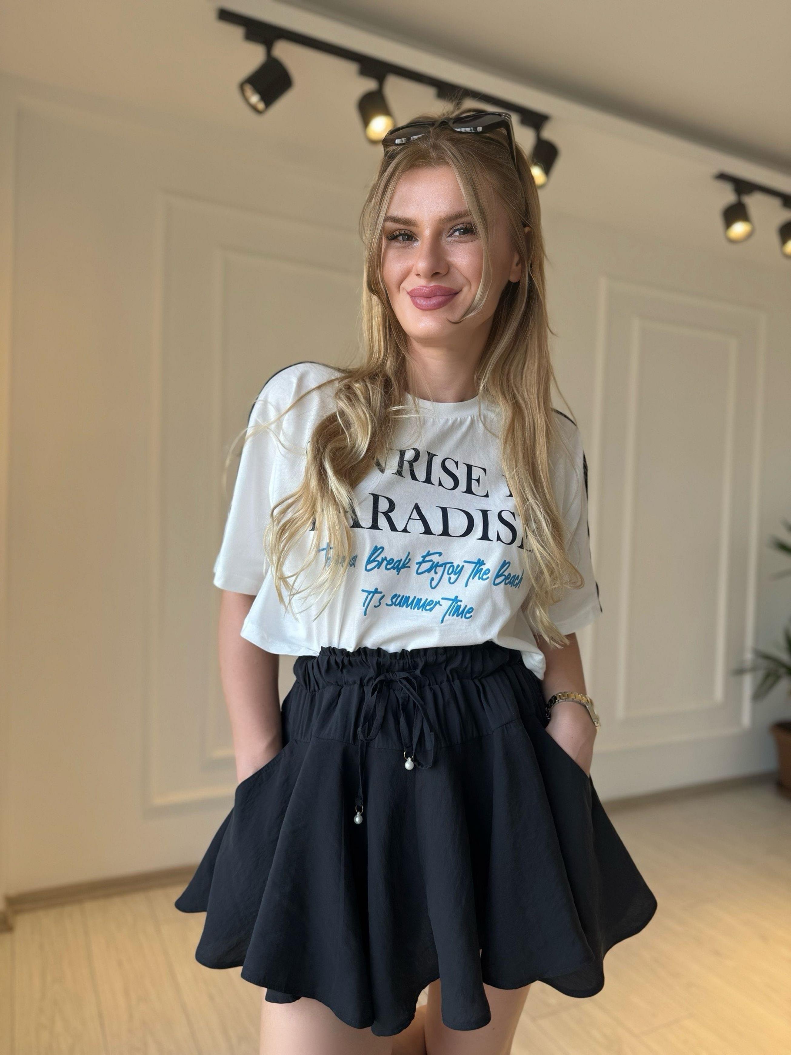 TshirtBiye Detaylı Yazı Baskılı Crop T-shirt - Ekru