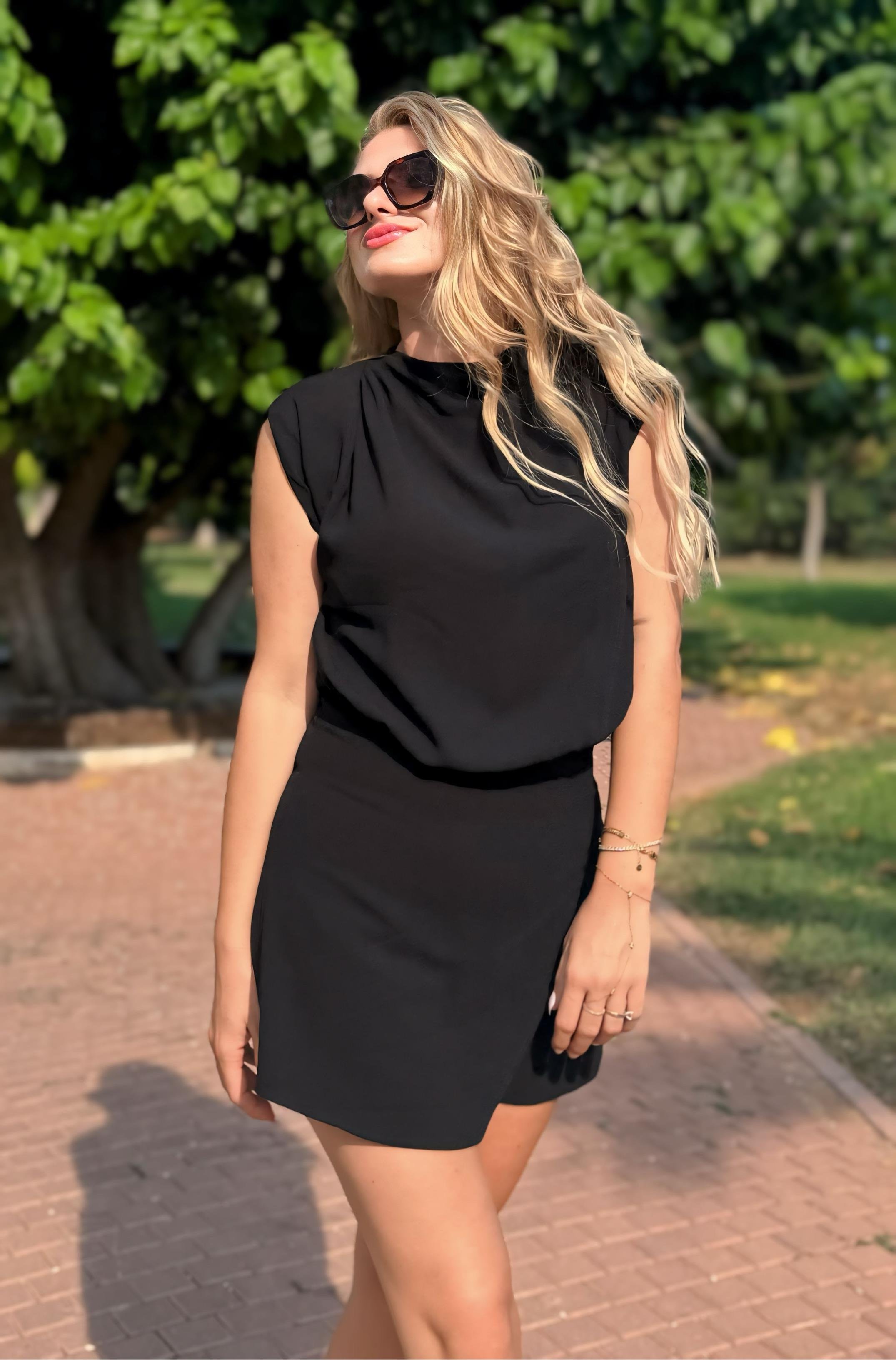 Value Asimetrik Kesim Şort Tulum - Siyah