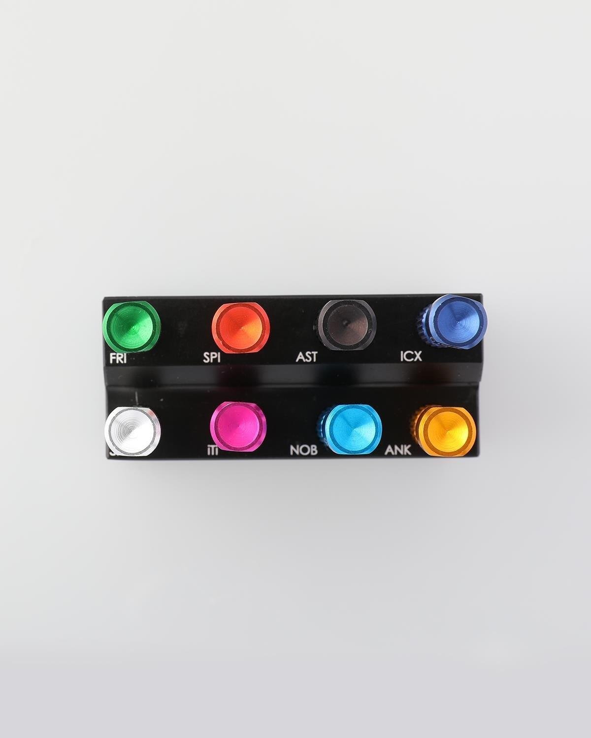 Queen Altıgen İmplant Vida Sürücüsü 8 Ad--Kaset - QSET8SDS005QUEENQueen Altıgen İmplant Vida Sürücüsü 8 Ad--Kaset - QSET8SDS005 - DENTAL CEPTE