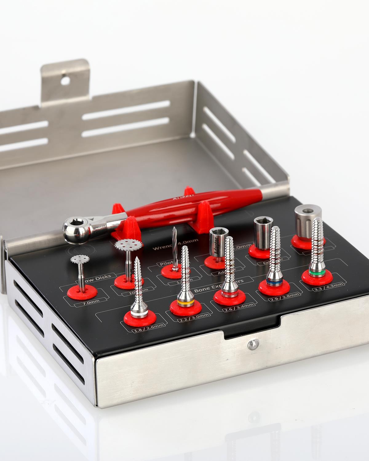 Queen Kemik Genişletme Frezi Bone Expender Set 12 Ad--Kaset - QSET12BEX003QUEENQueen Kemik Genişletme Frezi Bone Expender Set 12 Ad - DENTAL CEPTE