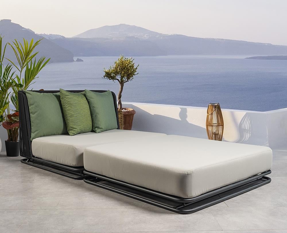 River Daybed