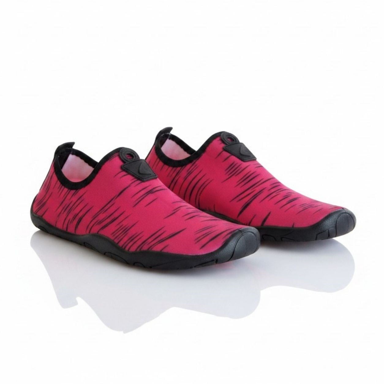 Black Deer Dreamy Pink-Black Multipurpose Beach and Sea Shoes