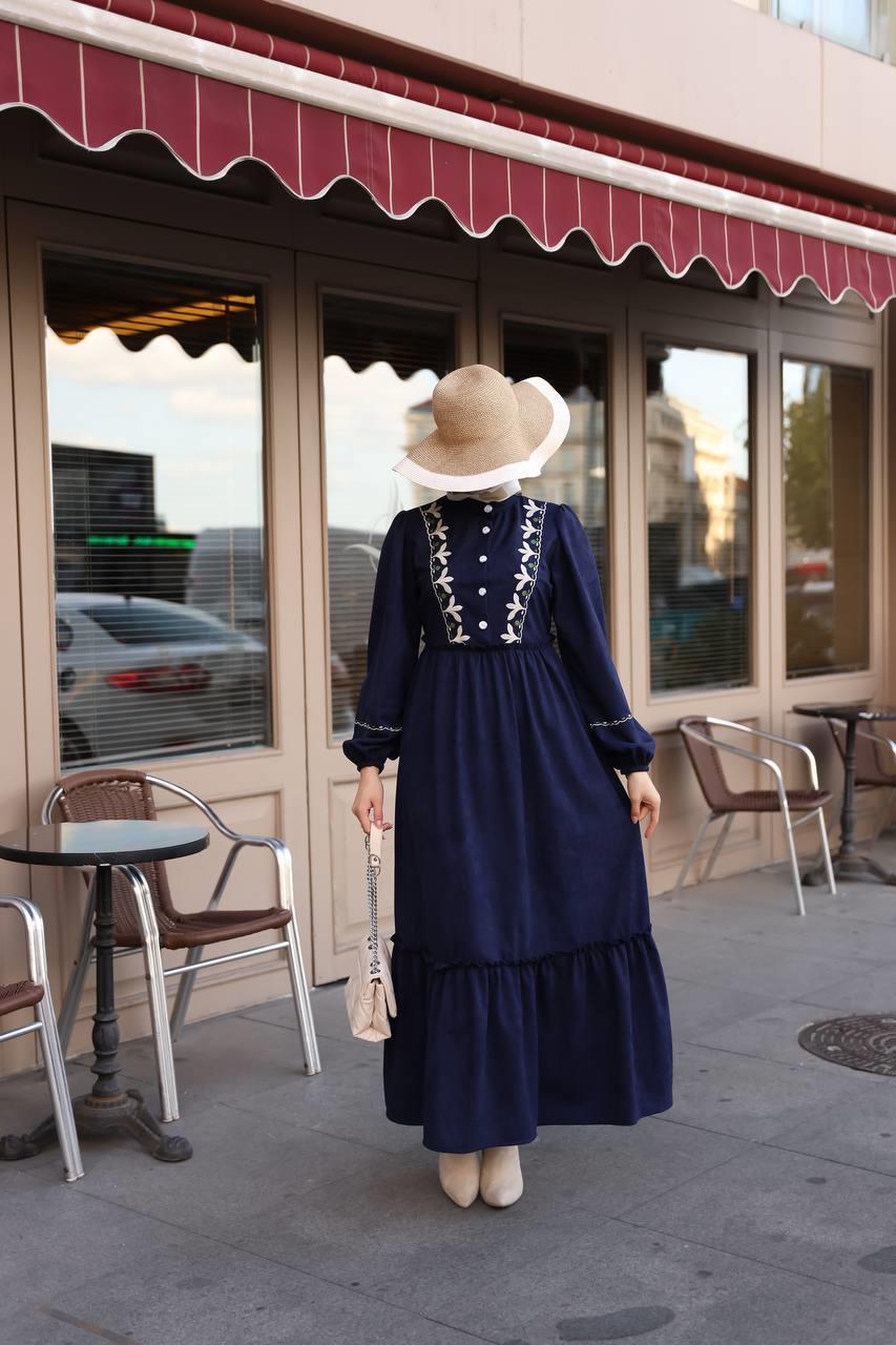 1580 Nakış Detaylı Elbise - Lacivert 