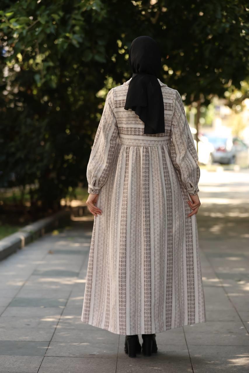 1604 Çizgili Kışlık Elbise - Bej