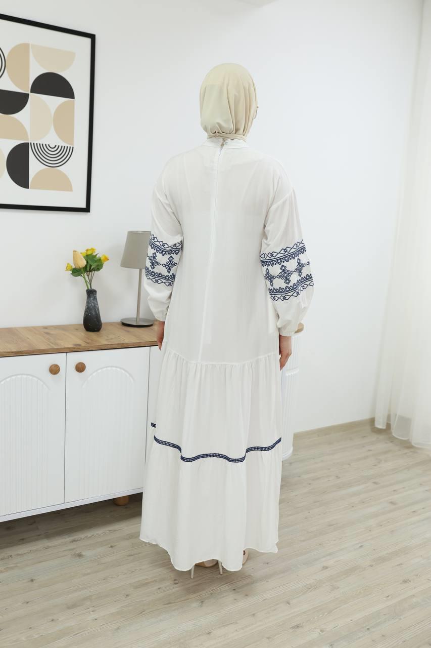 7021 İşleme Detaylı Elbise - Beyaz