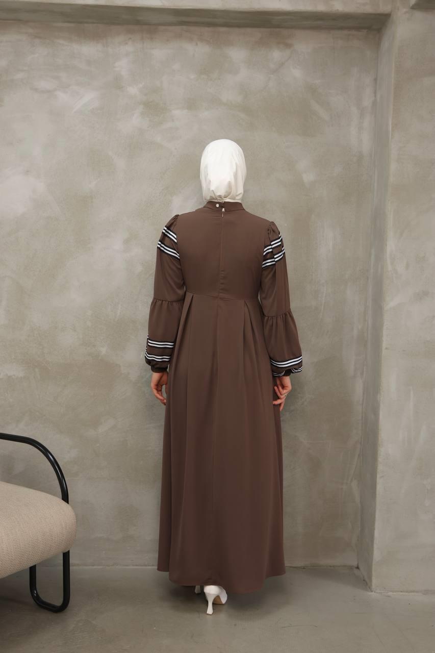 7033 Çizgi Detaylı Elbise - Kahverengi