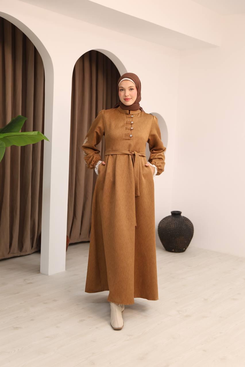 7066 Dantelli ve İşlemli Elbise - Kiremit
