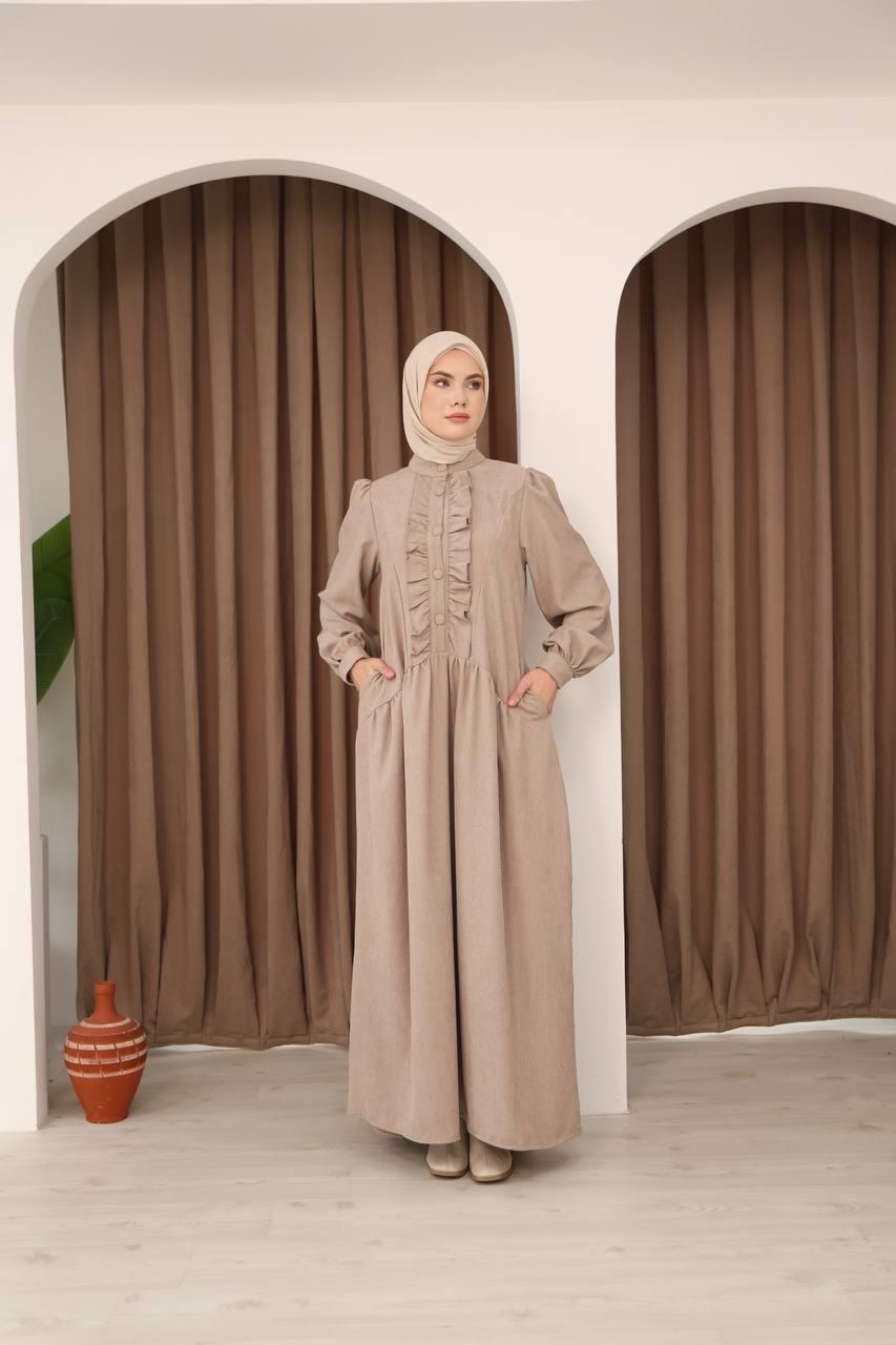 7074 Önü Düğmeli Fırfırlı Elbise - Bej