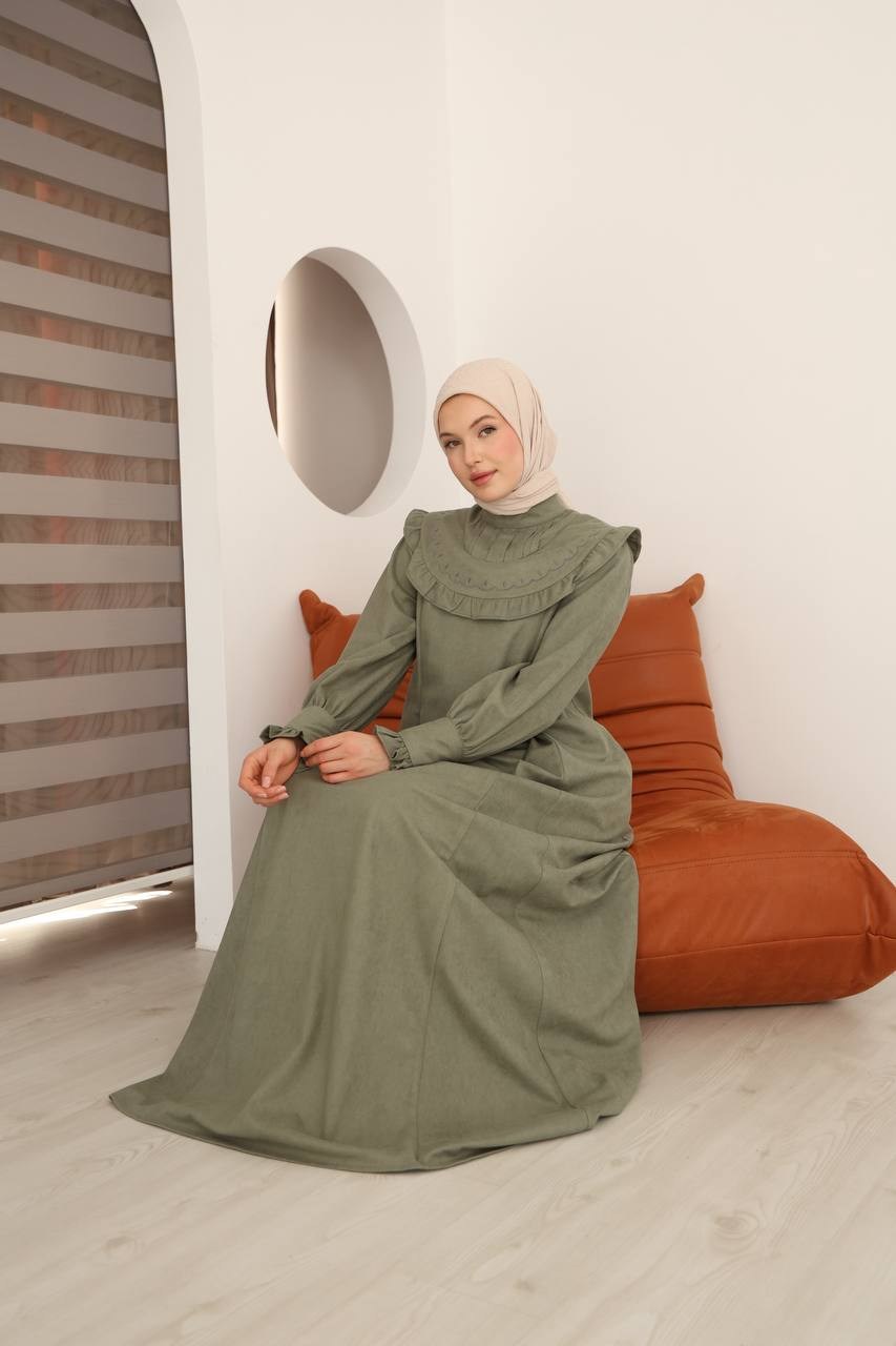 7089 Nakış Detaylı Fırfırlı Yaka Elbise - Haki