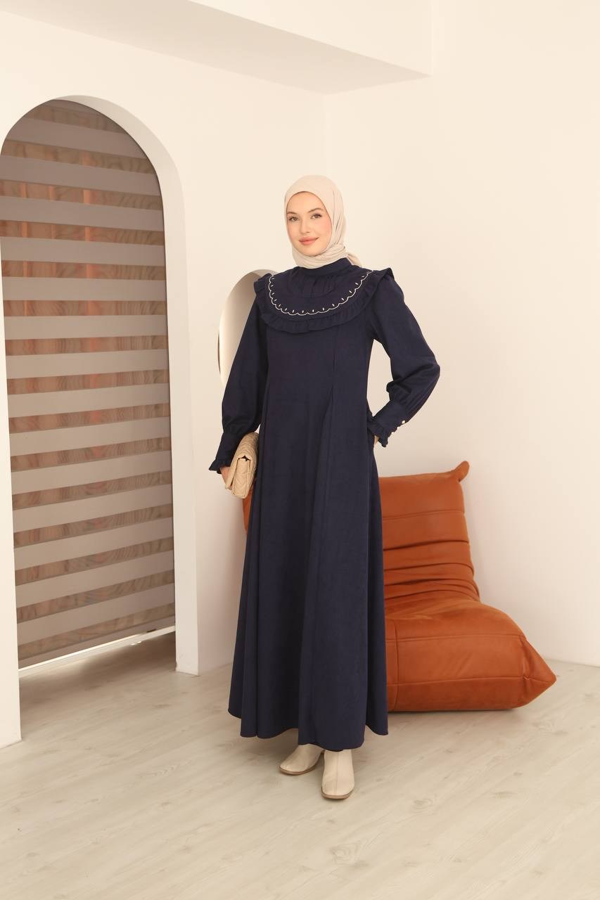 7089 Nakış Detaylı Fırfırlı Yaka Elbise - Lacivert 