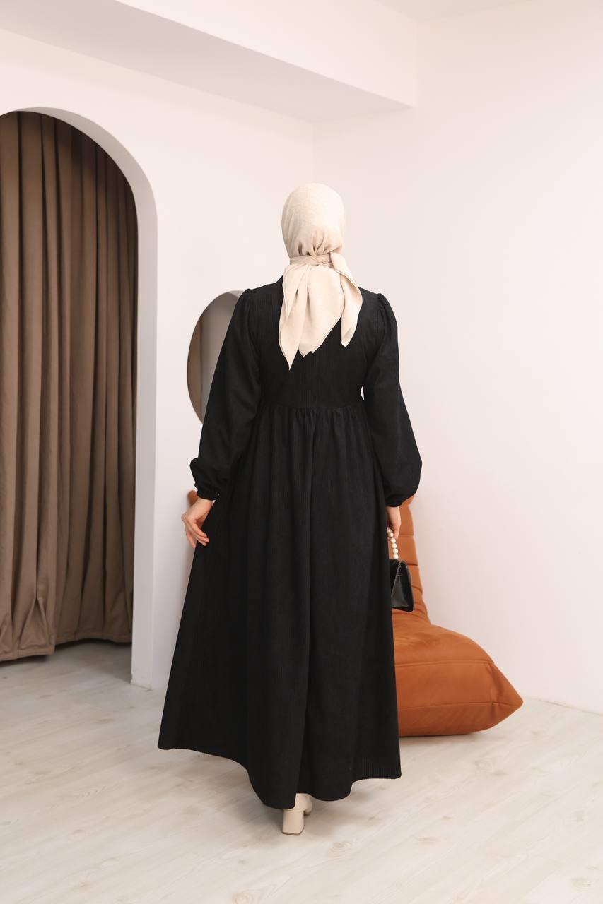 7100 Sade Tasarımlı Kadife Elbise - Siyah