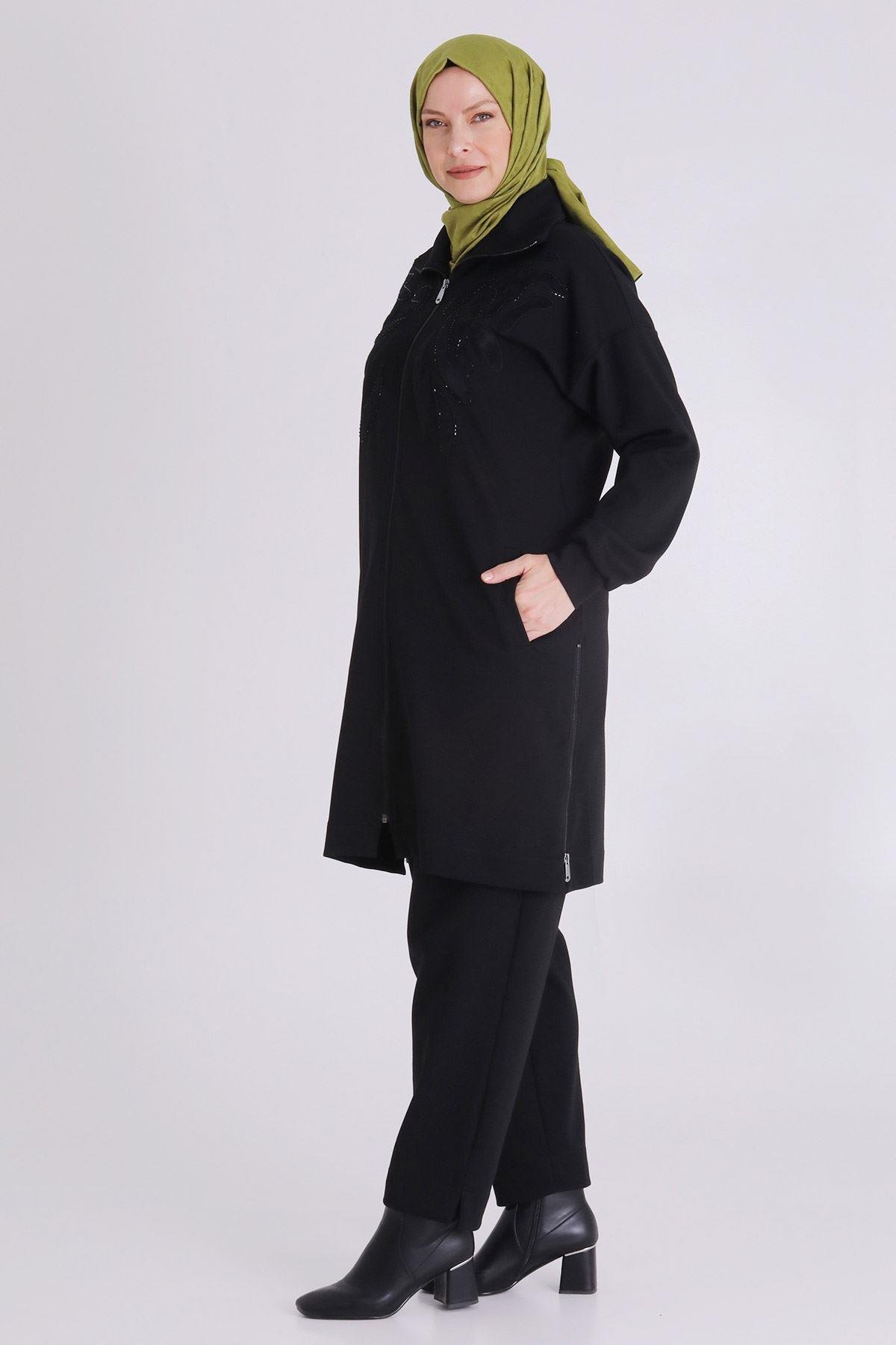 Aplike Detaylı Siyah Pantolonlu Büyük Beden Takım Siyah OTW35135