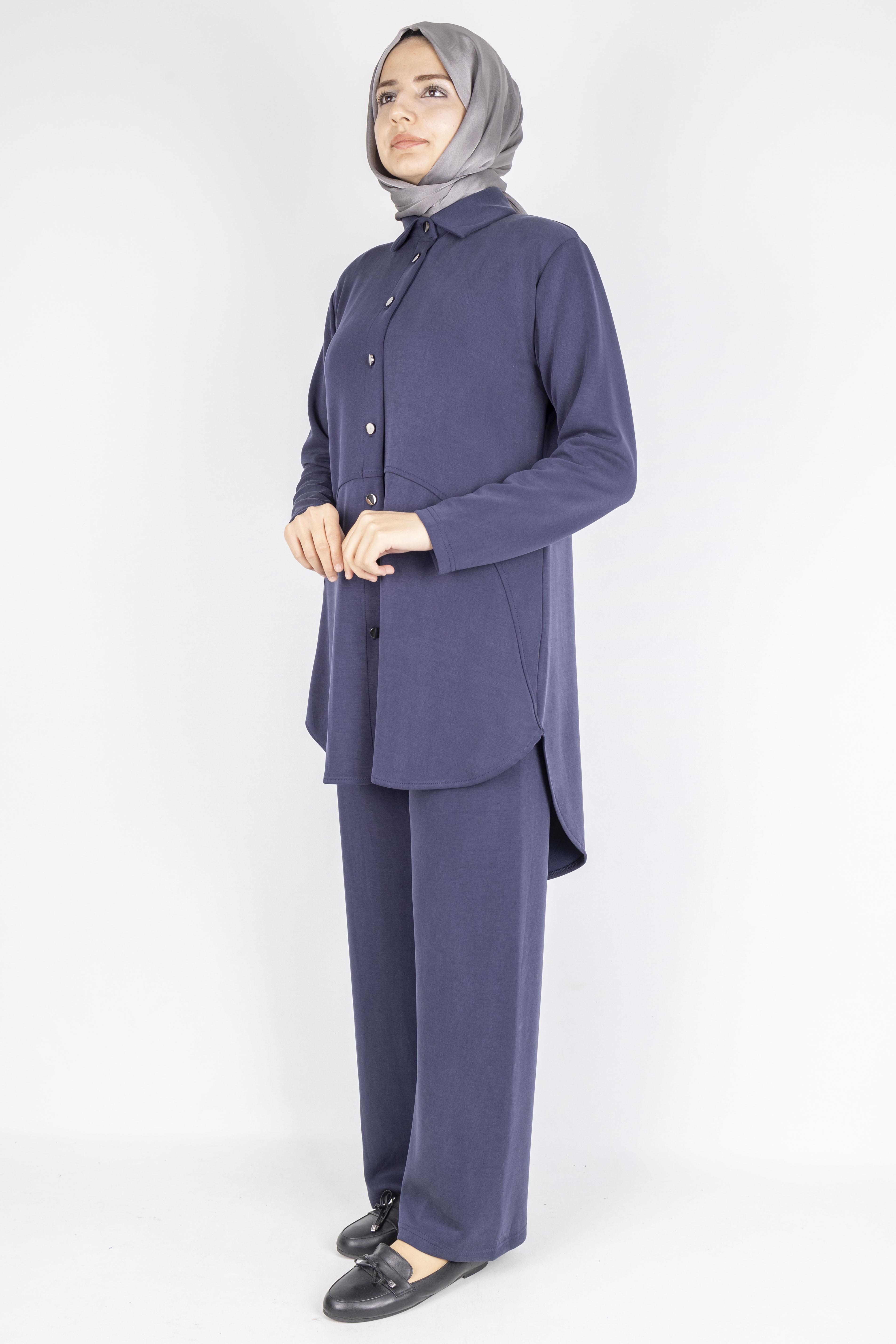 Arkası Uzun Oval Kesim Tuniklİ Pantolon Tesettür Takım Lacivert OTW594