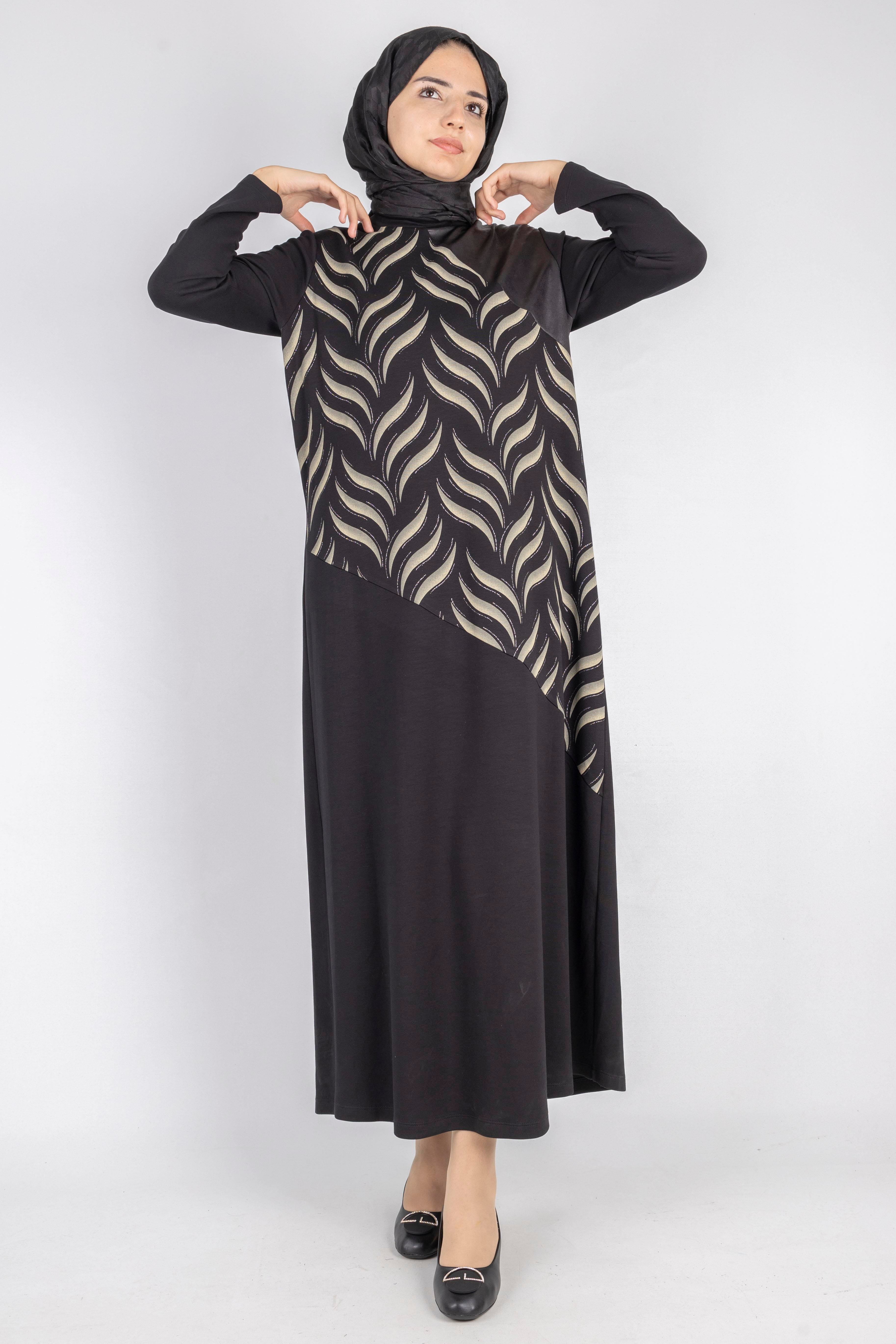 Asimetrik Dalga Desenli Siyah Tesettür Elbise Siyah OTW1744