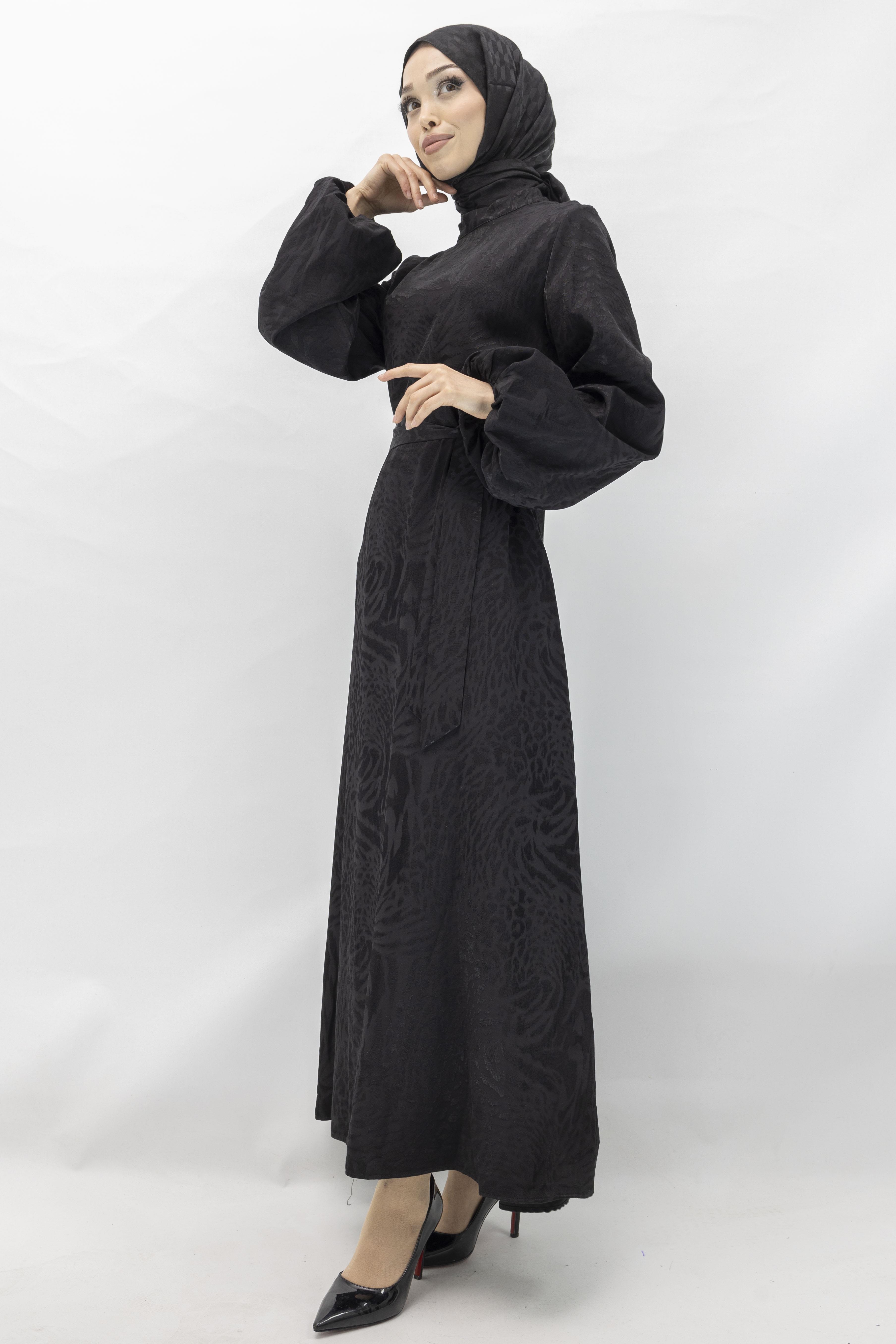 Astarlı Balon Kol Jakar Elbise Siyah OTW13145