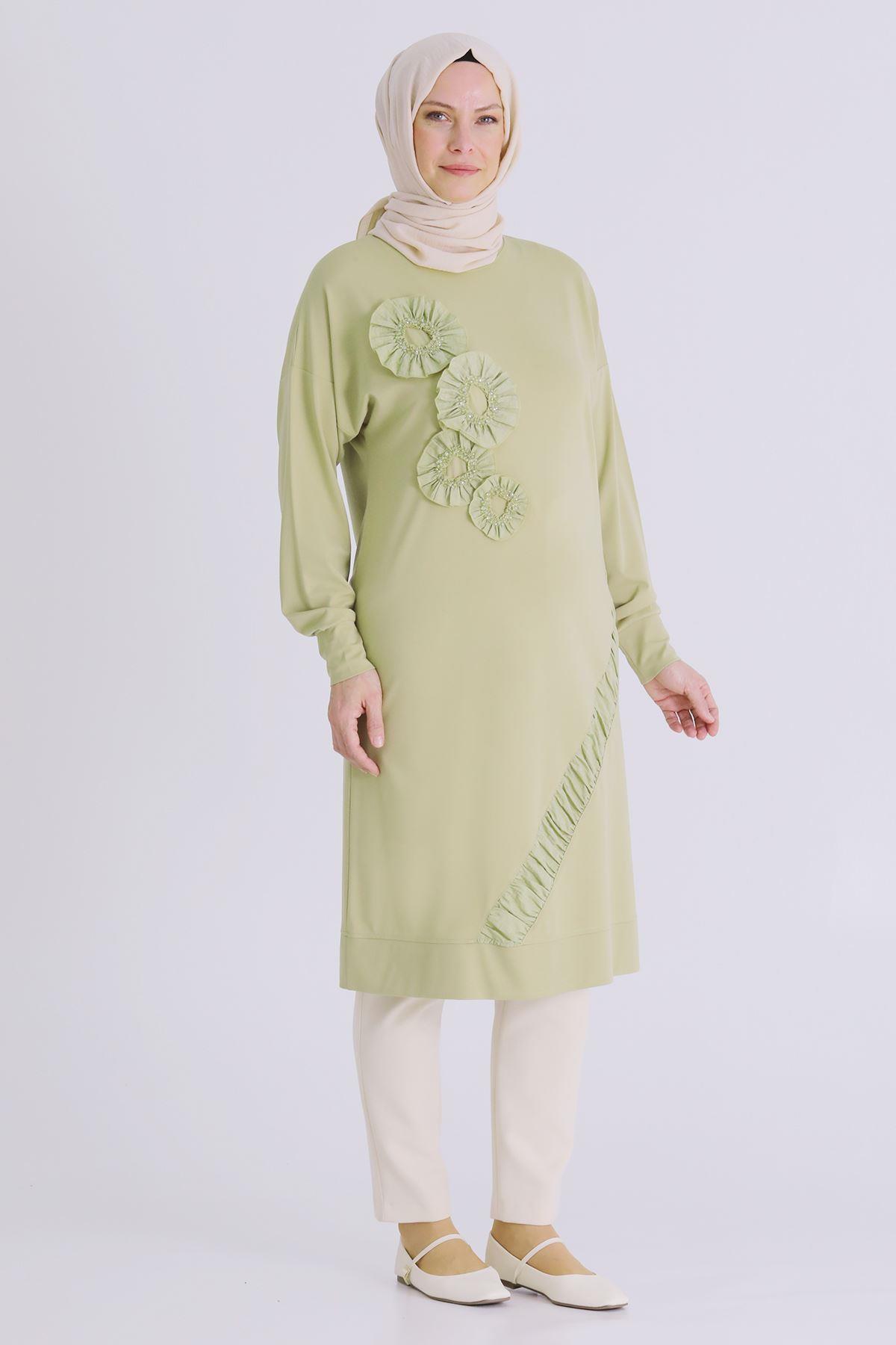 Behrem Büyük Beden Tesettür İşlemeli Tunik Ihlamur OTW20133