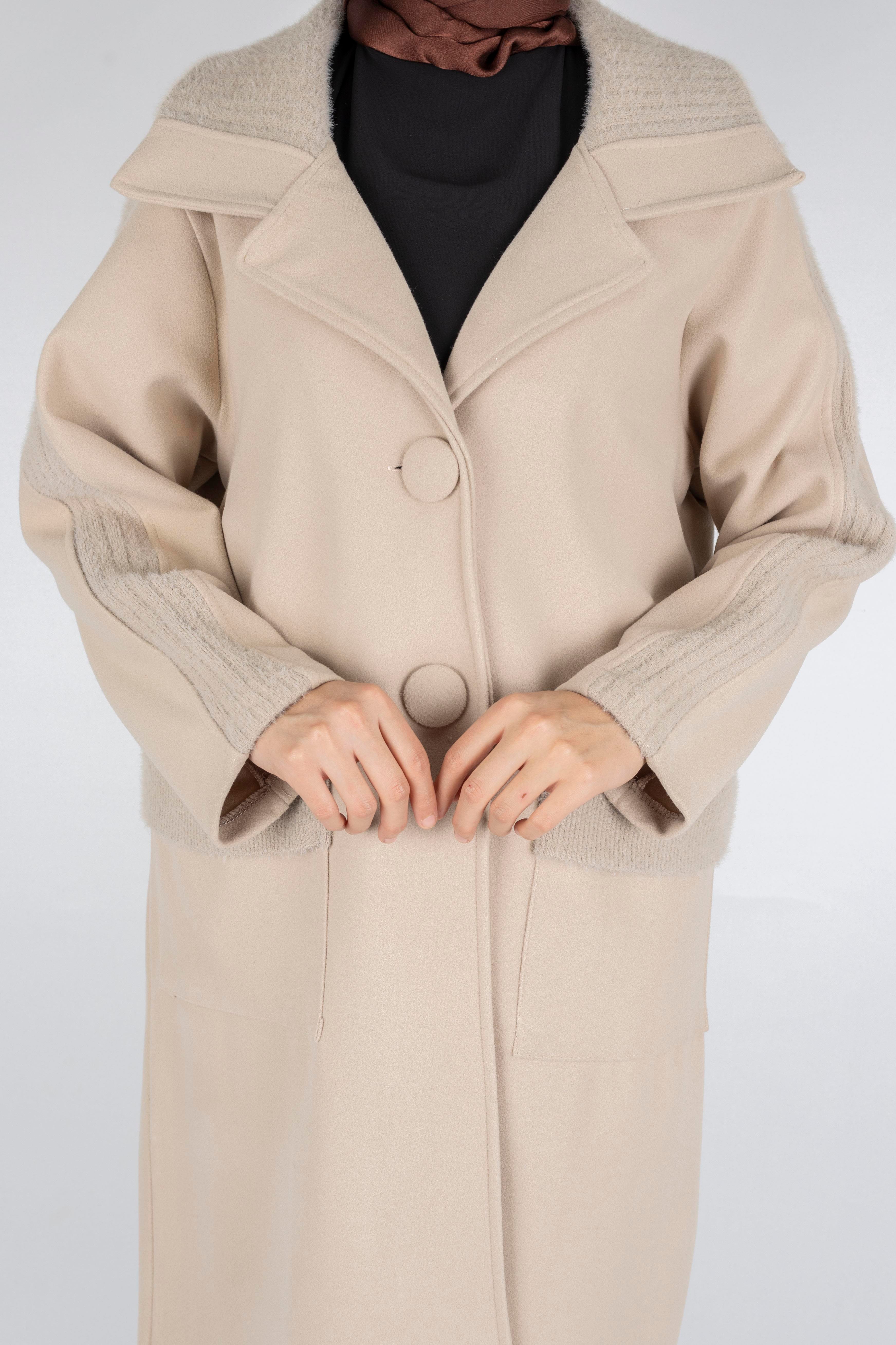 Büyük Beden Cepli Modern Kaşe Kaban Bej OTW9822