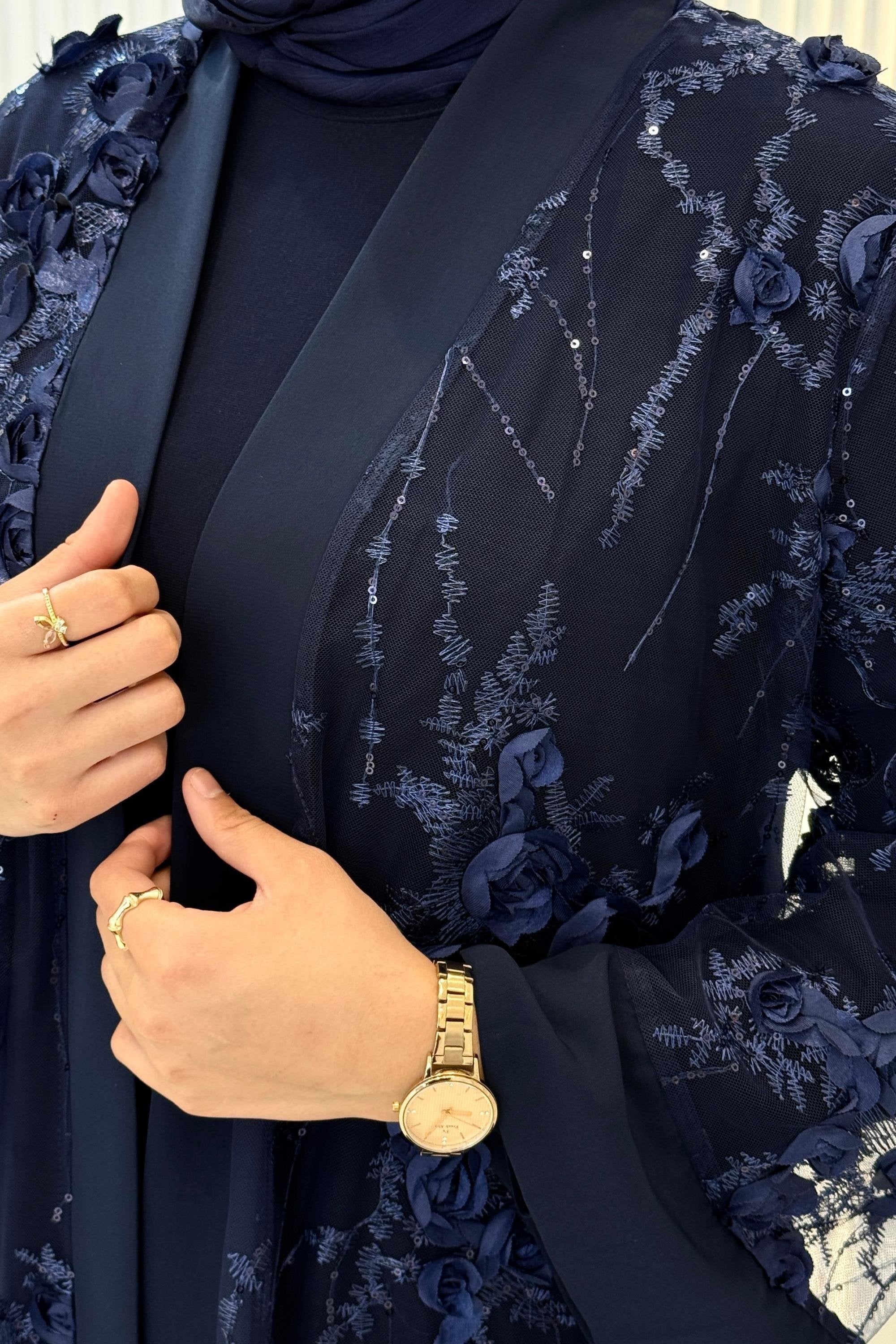 Büyük Beden Çiçek Detaylı Abaya Takım Lacivert OTW3094
