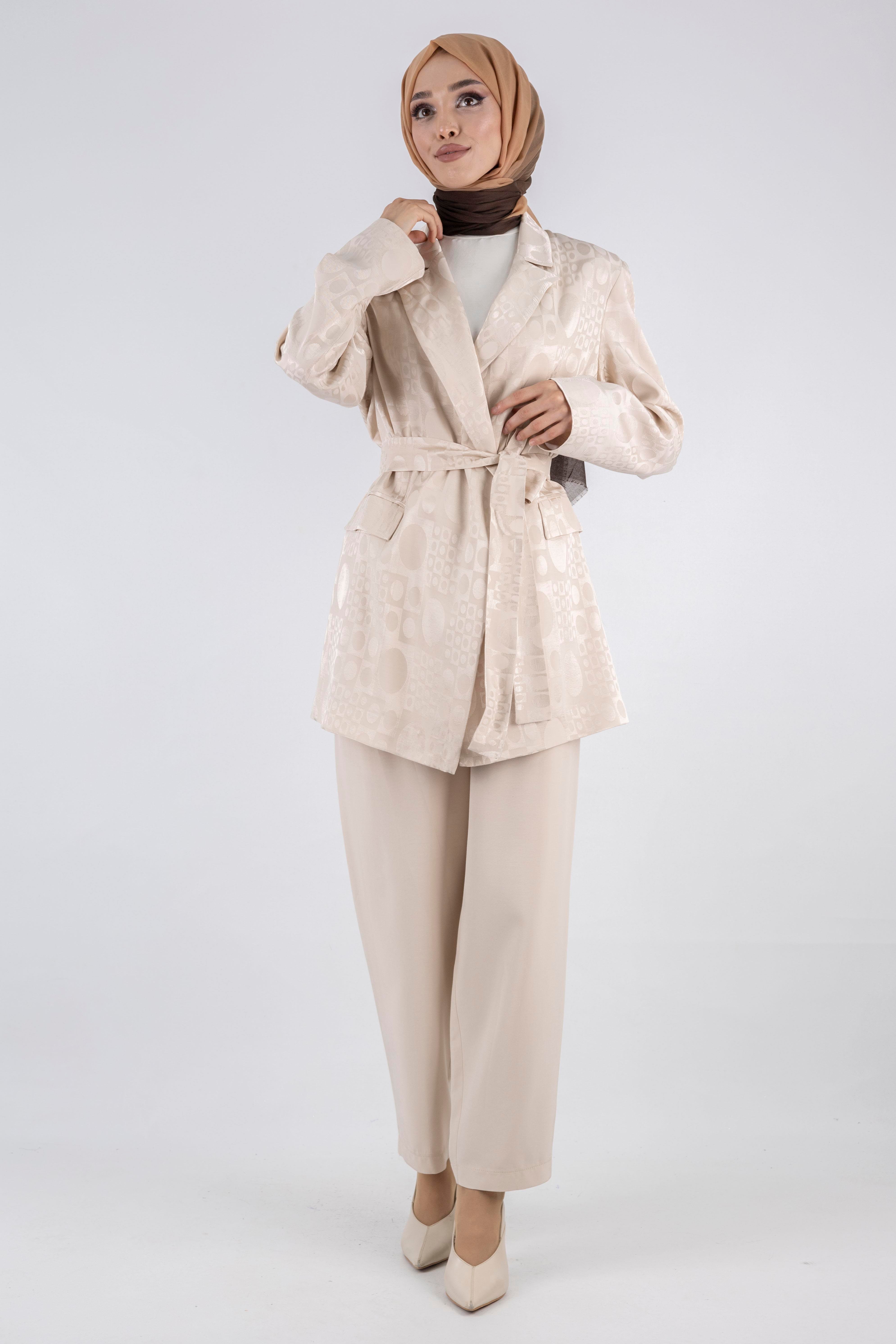 Büyük Beden Jakar Ceketli Takım Bej OTW15189