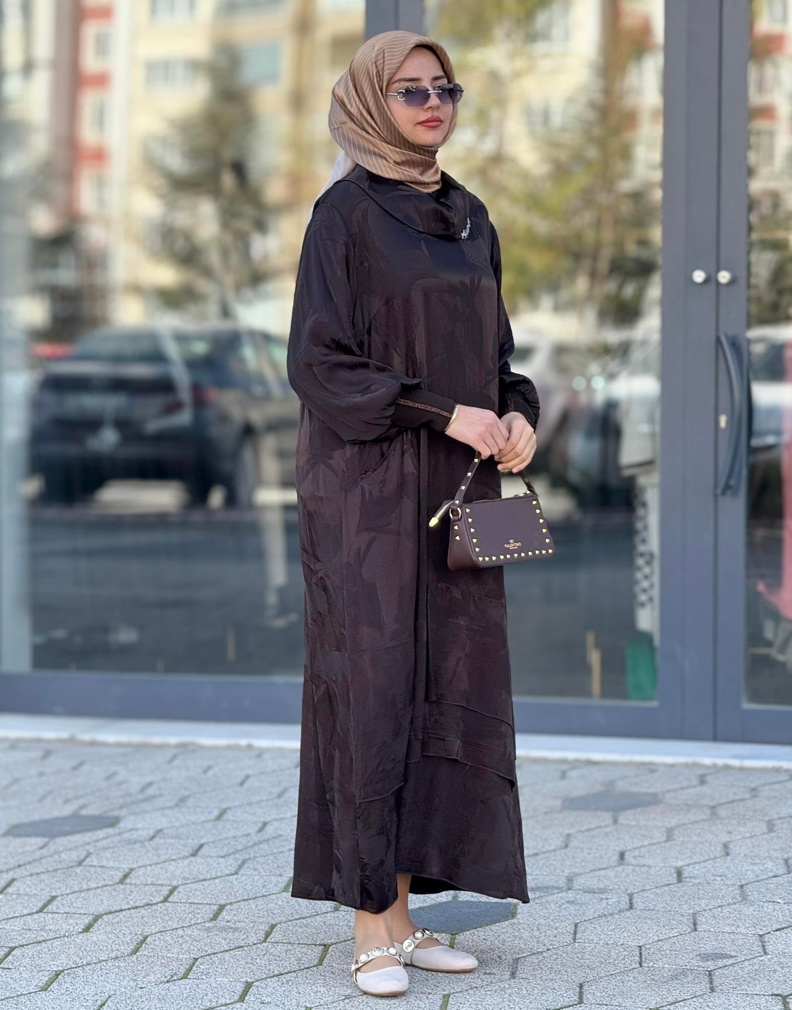 Büyük Beden Jakar Kumaş Elbise Kahve OTW3870