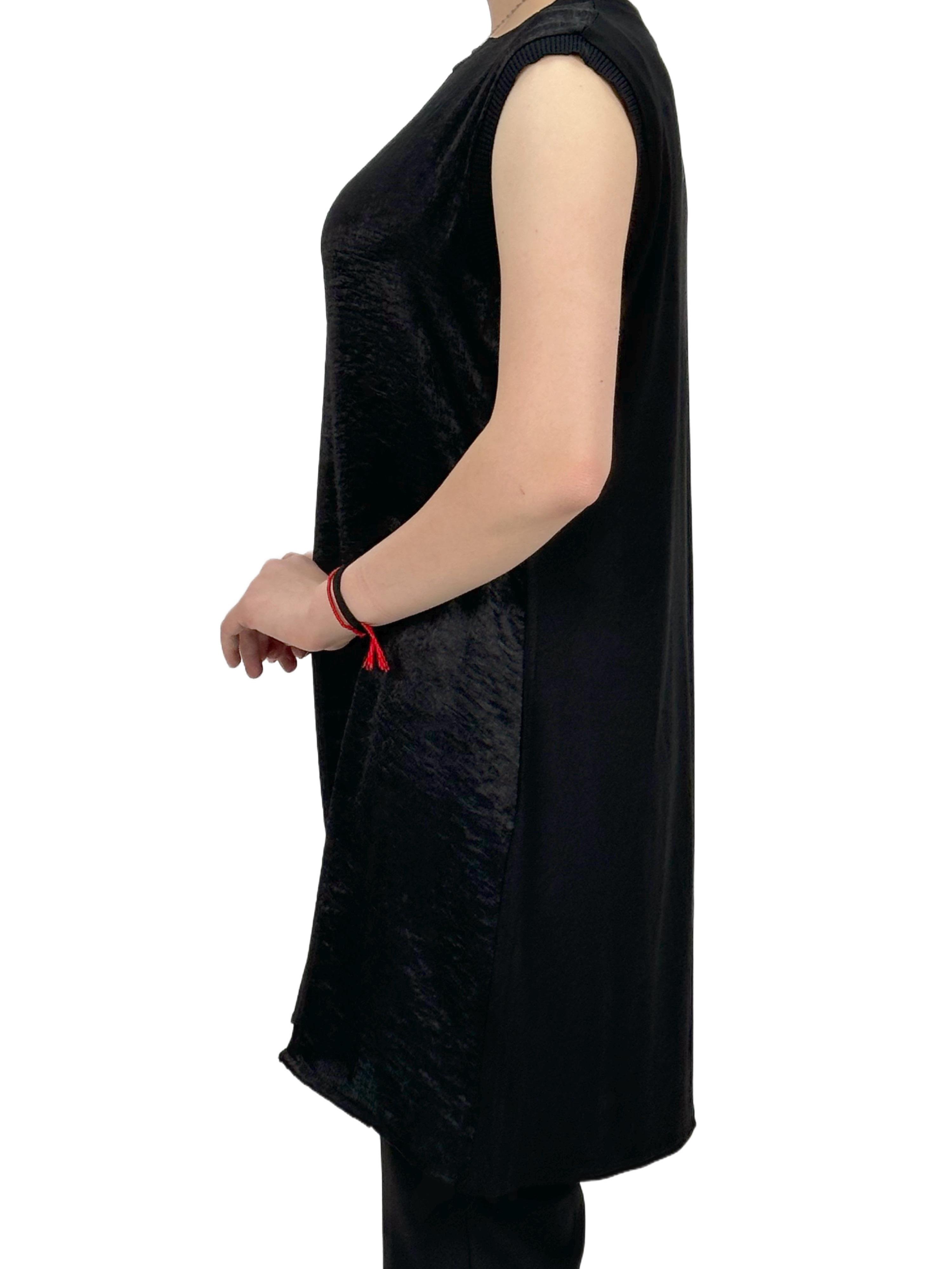 Büyük Beden Kolsuz Rayonlu Penye İçlik Siyah OTW403