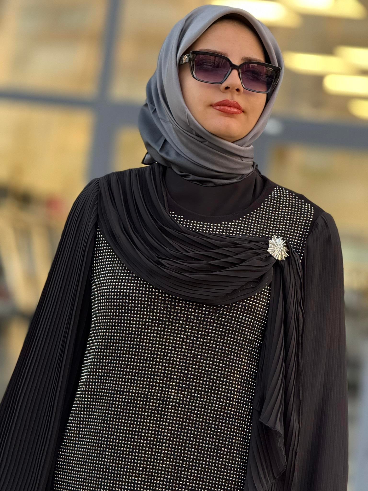 Büyük Beden Payetli Tesettür Takım Siyah OTW45833