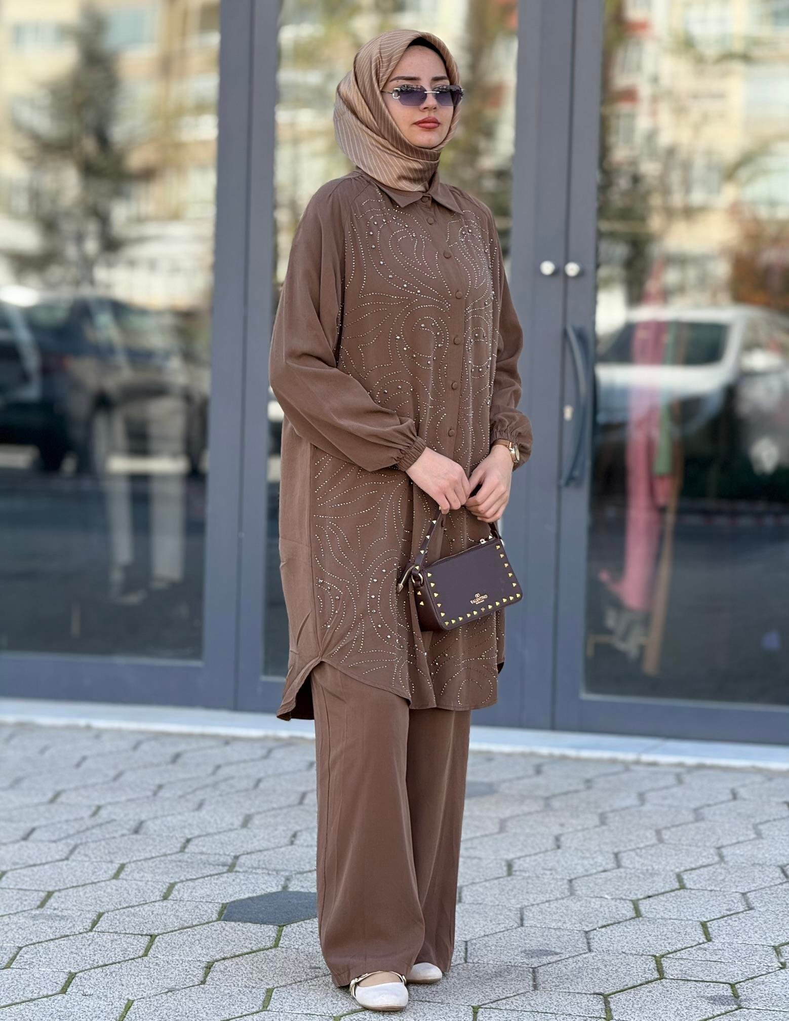 Büyük Beden Şık Tensel Tesettür Takım Kahve OTW45838