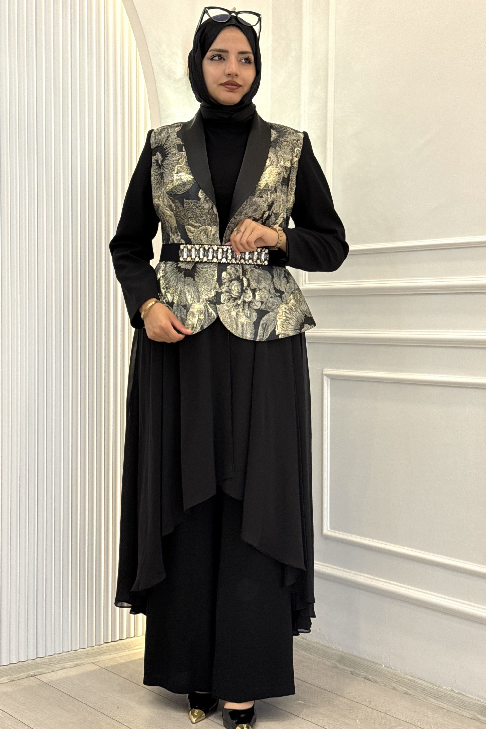 Büyük Beden Taş Kemer Detaylı Pantolonlu Abaya Takım Siyah OTW46911