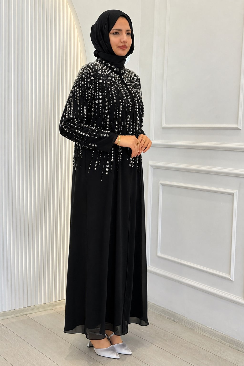 Büyük Beden Taşlı Şifon Tesettür Abaya Takım Siyah OTW702