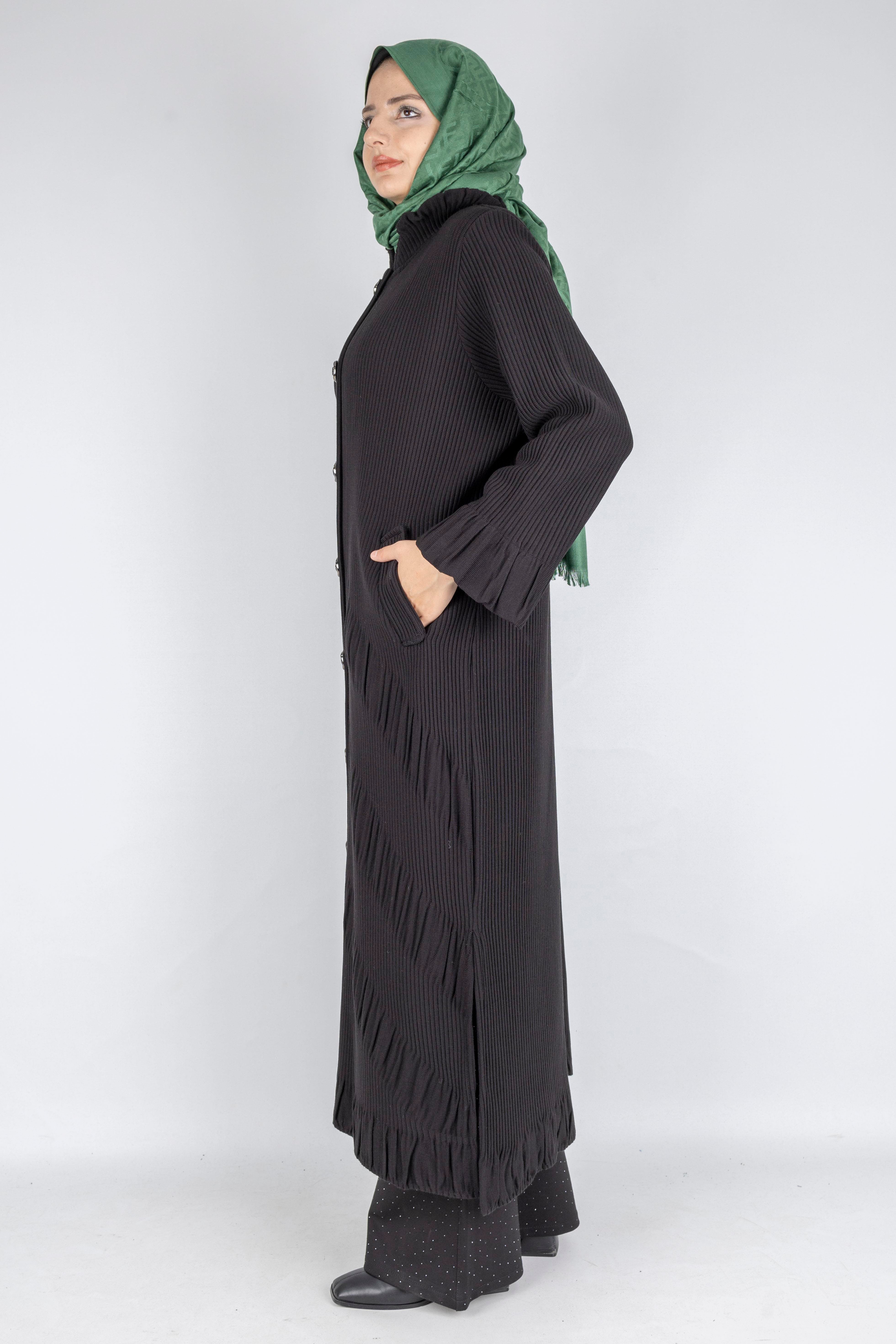 Büzgü Detaylı Düğmeli Büyük Beden Kap Siyah OTW3108