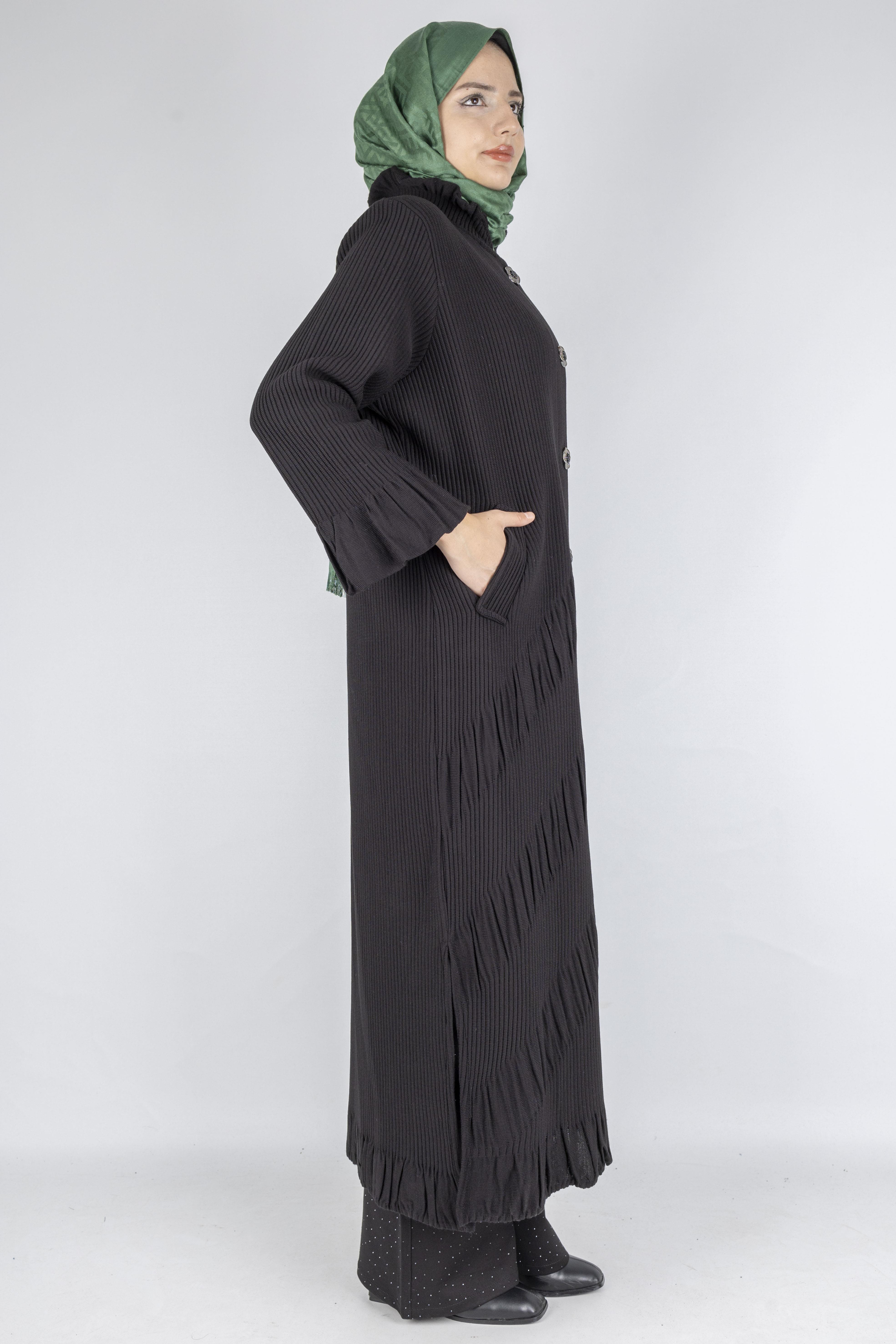 Büzgü Detaylı Düğmeli Büyük Beden Kap Siyah OTW3108