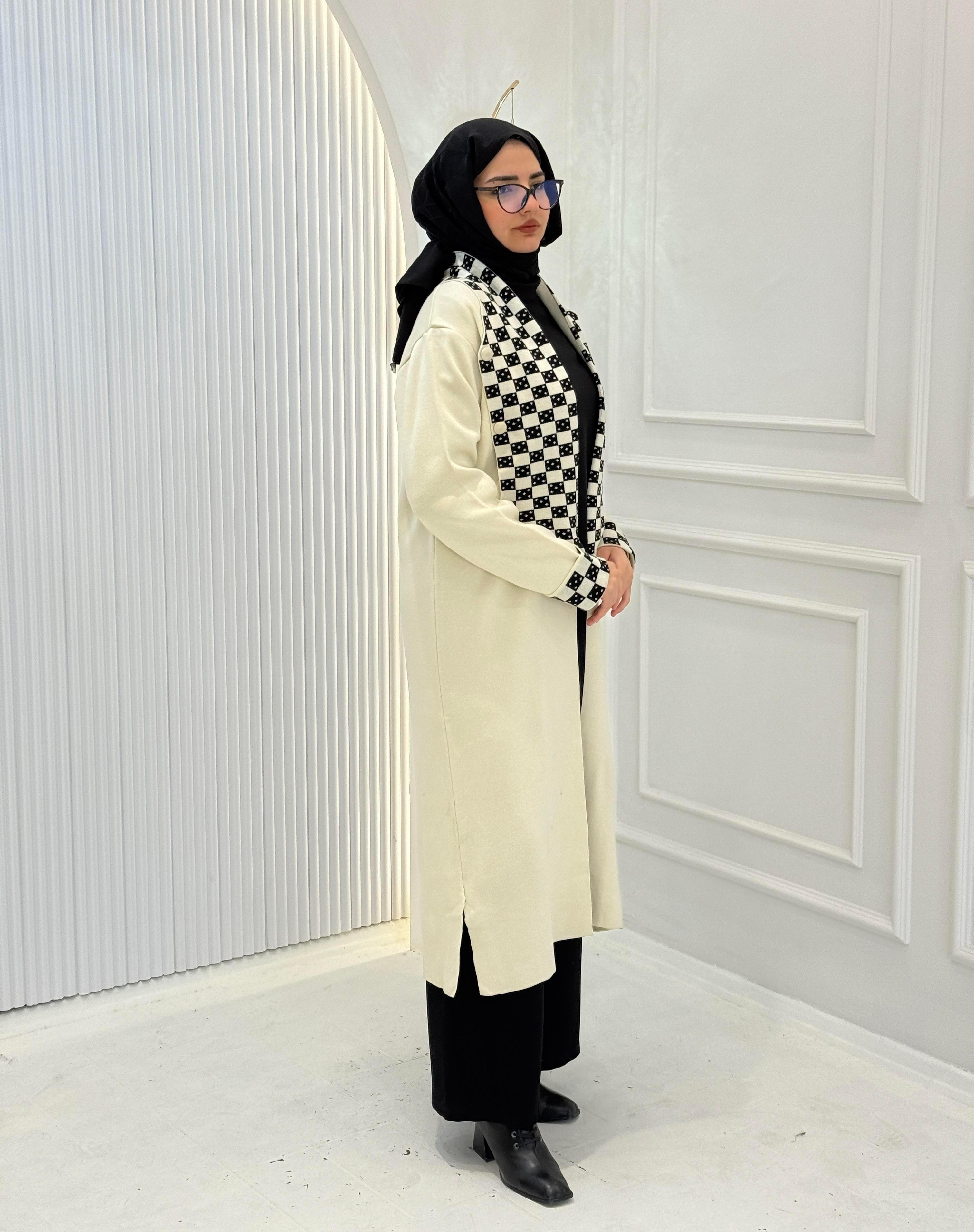 Çelik Örme Triko Hırka Krem OTW116